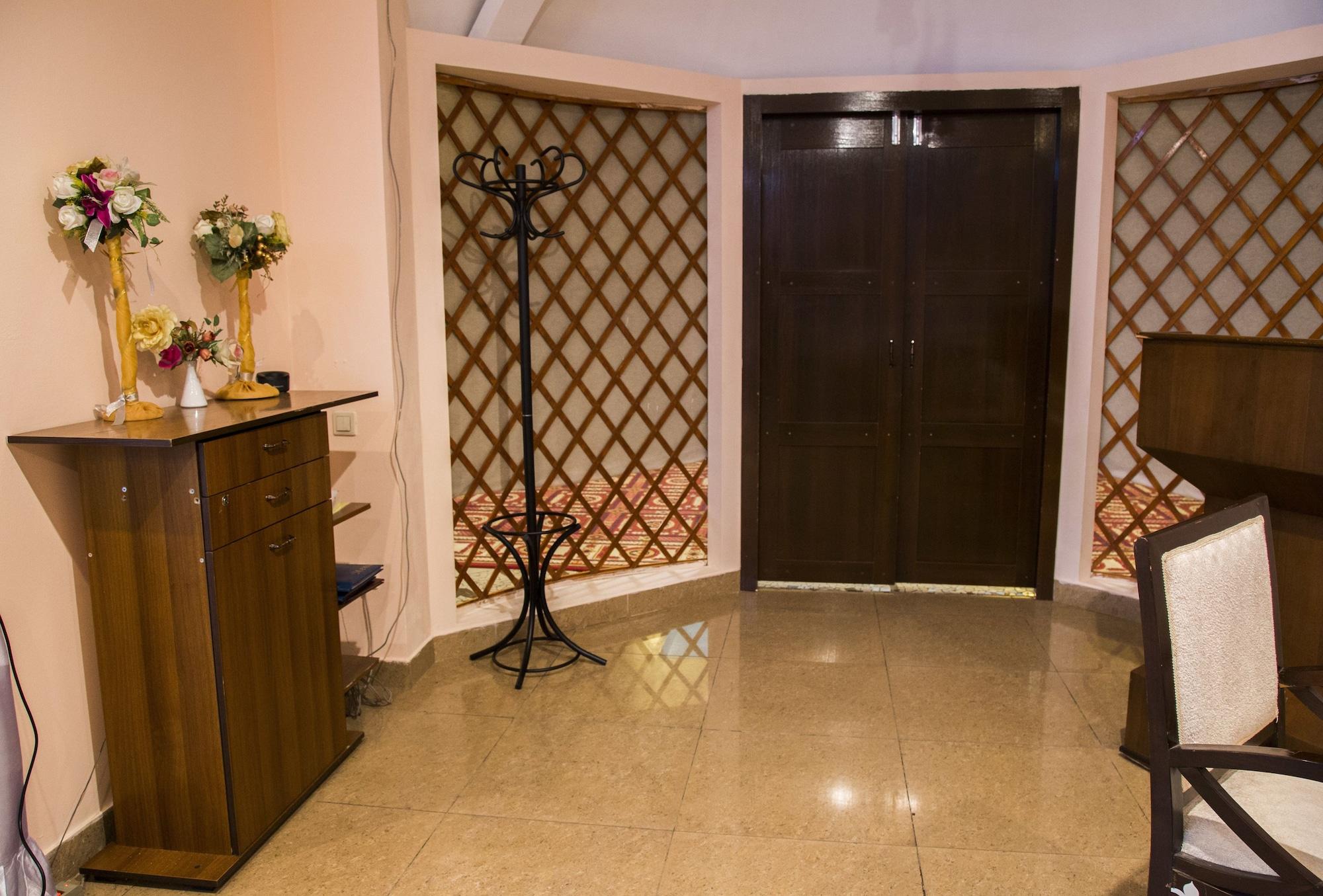 Vista Lobby Hotel Tengri