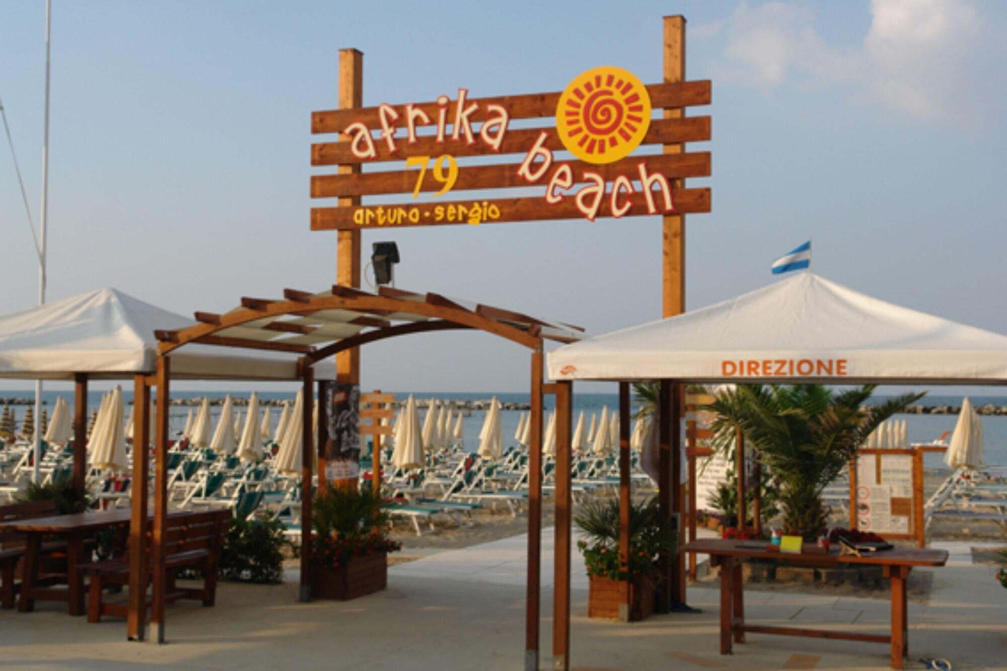 Playa Hotel Thea