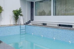 Alojamiento - Shree Ji Hotel & Banquet