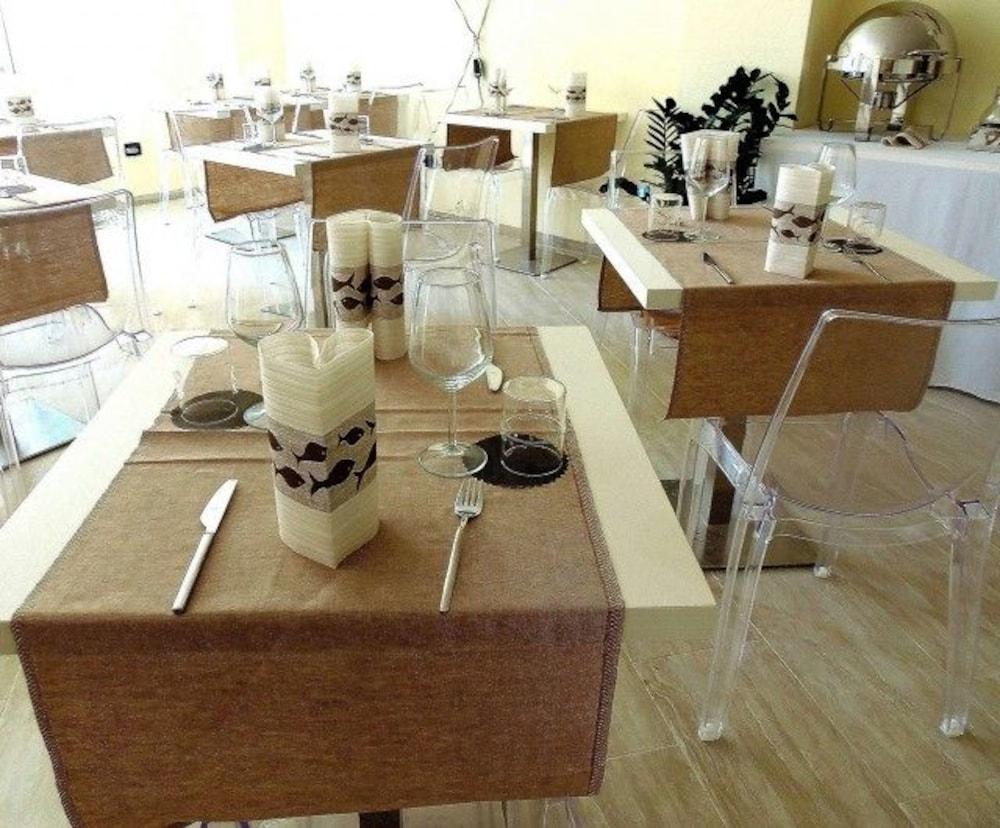 Restaurant Lido inn Hotel