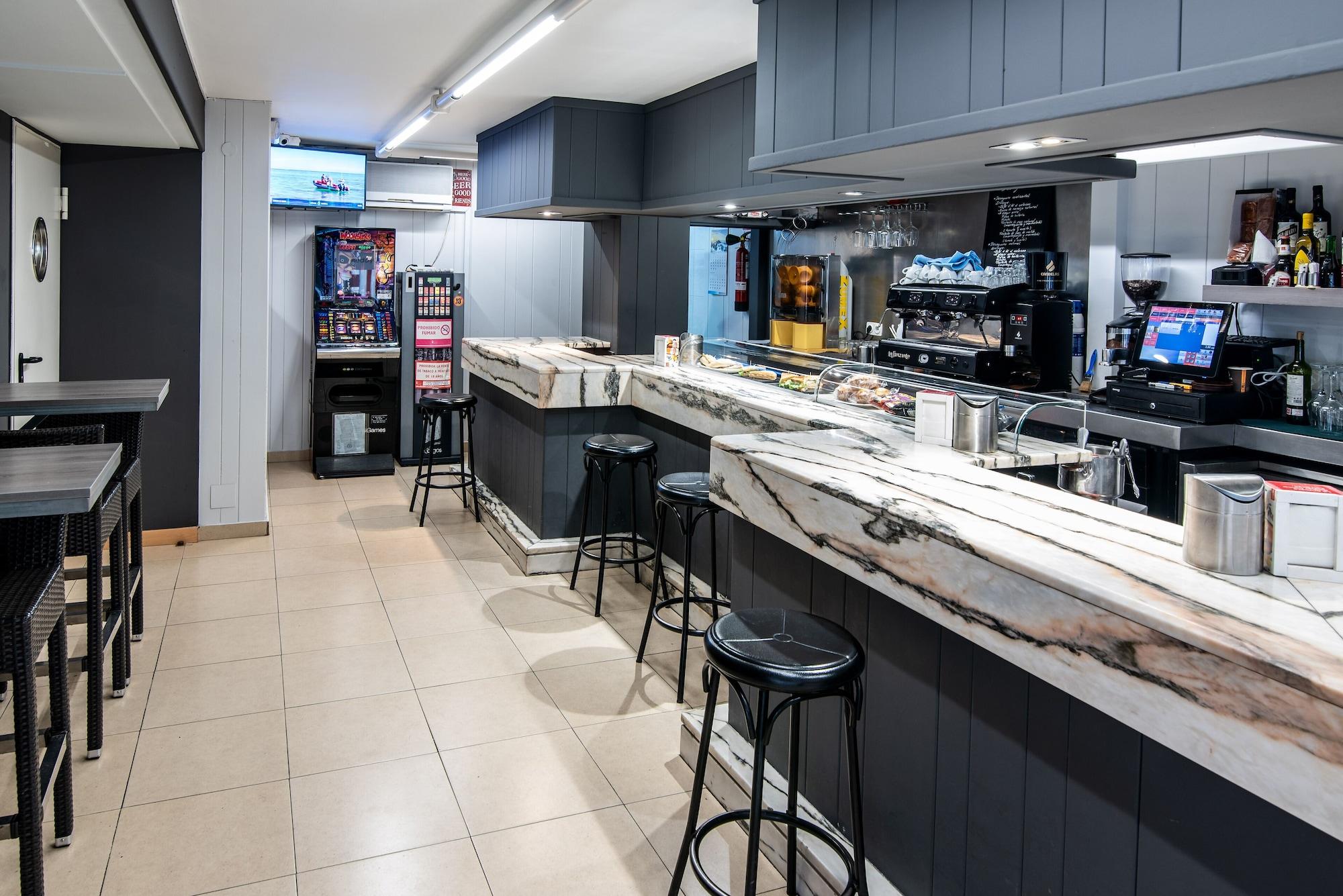 Bar/Salón Hotel Bedoya