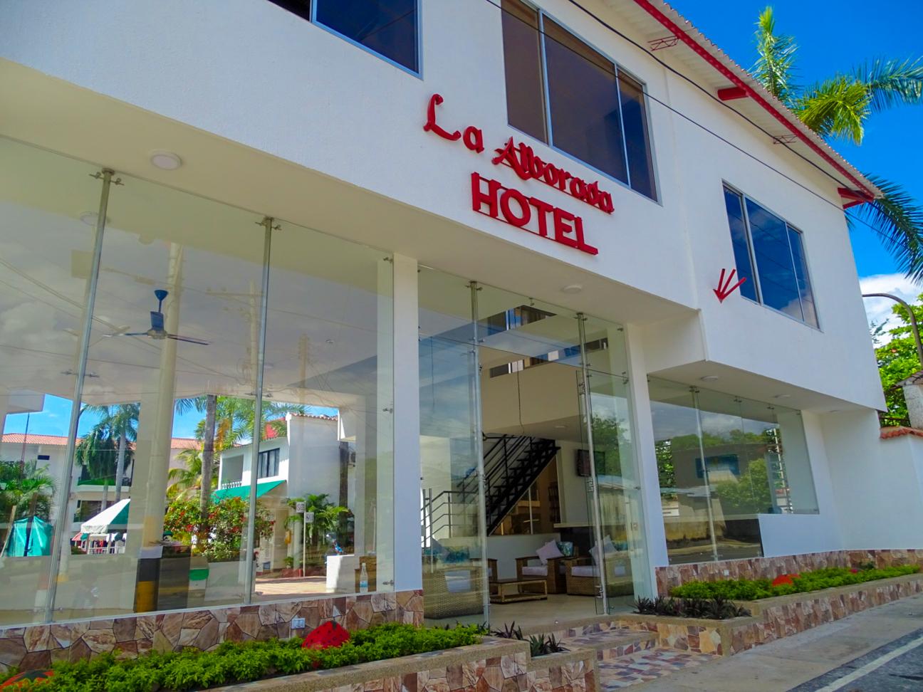 Vista Exterior Alborada Melgar