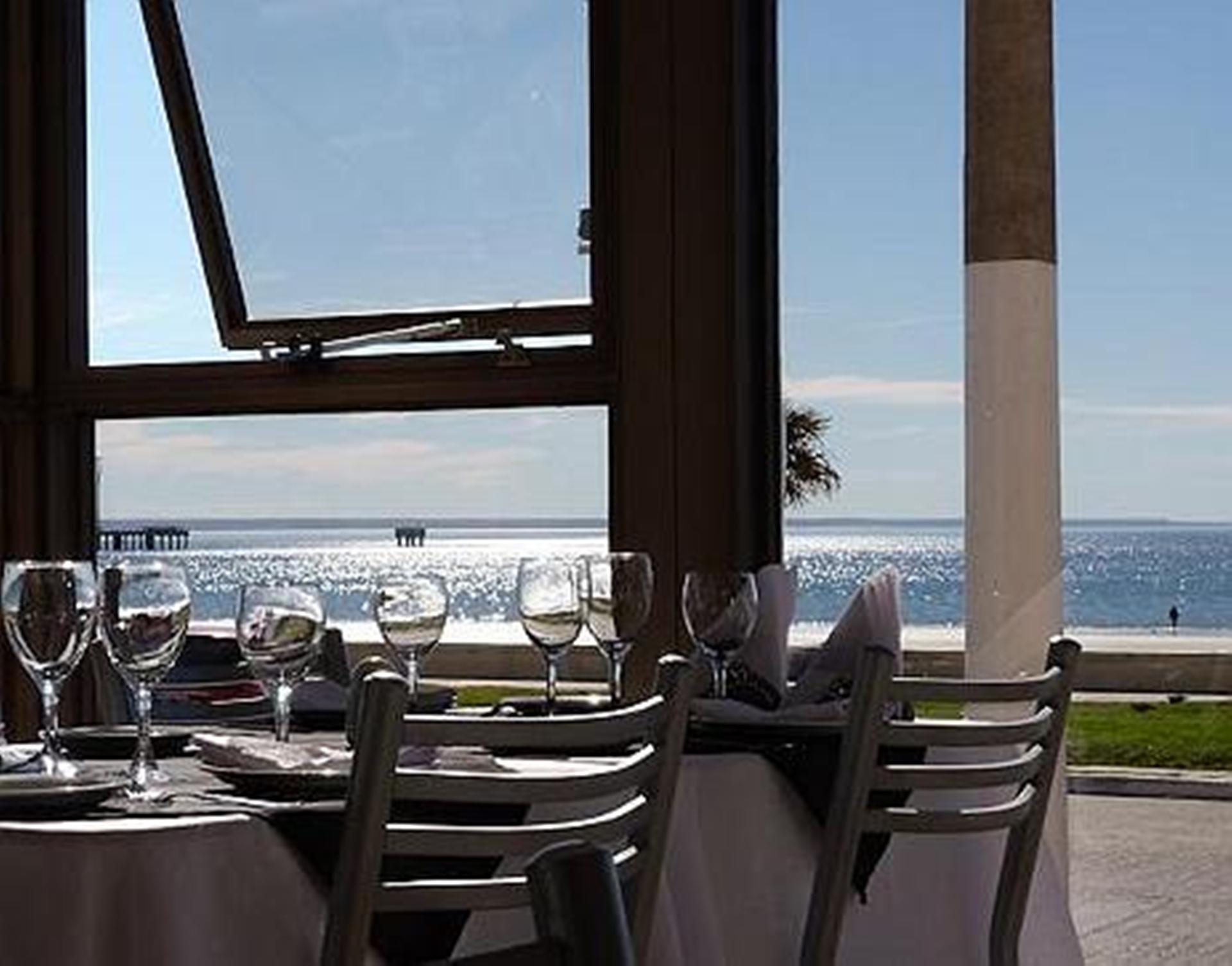Vista al mar Costanera Hotel