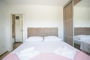 Renta temporal - Modern House W.large Garden & Children Playground