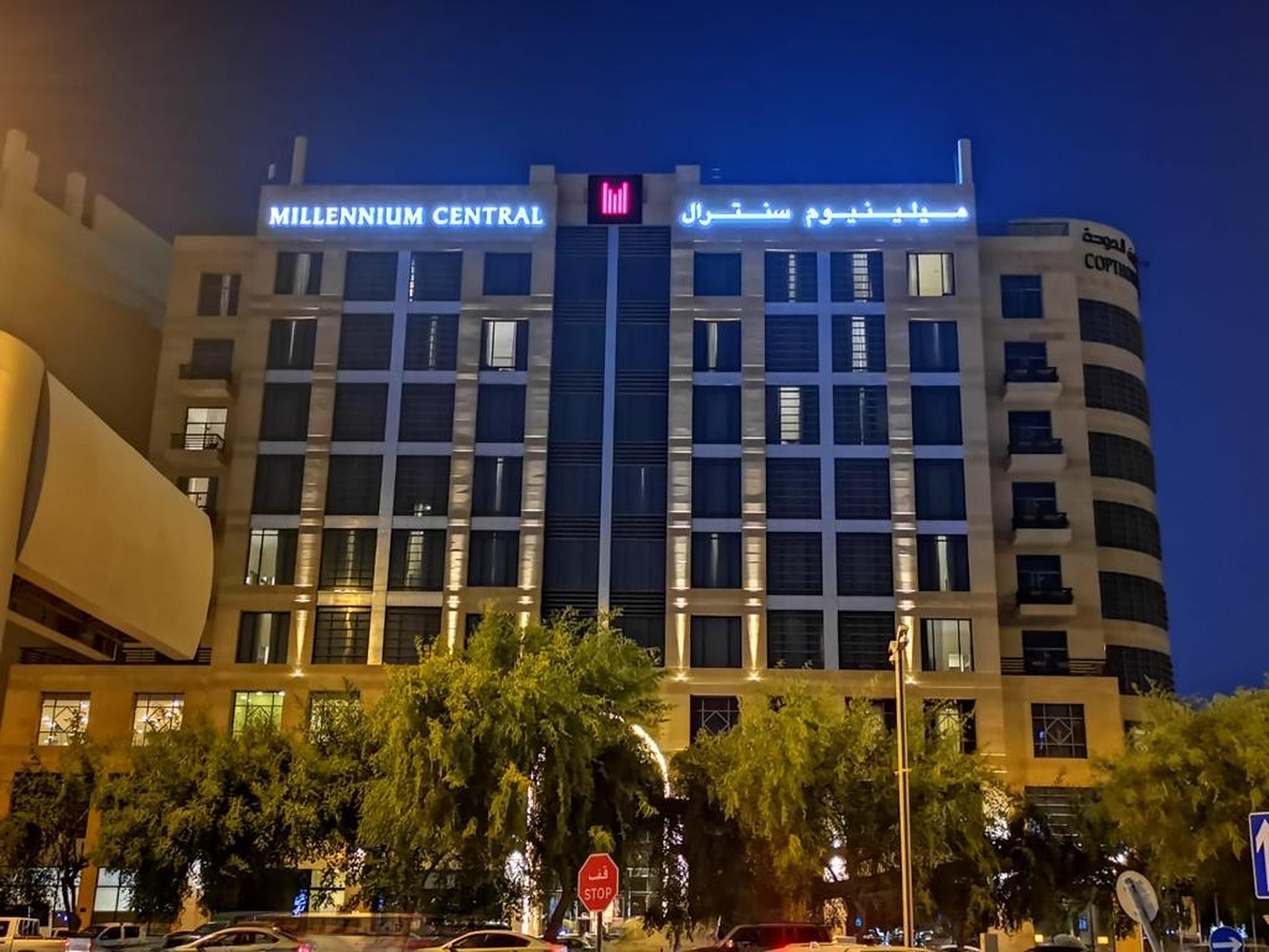 Vista Exterior Millennium Central Hotel Doha