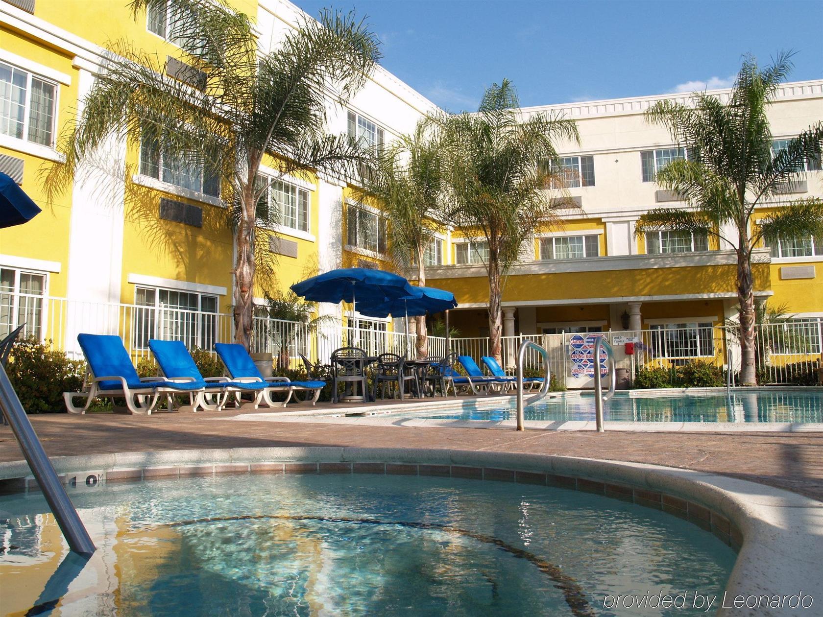 Vista Exterior Hotel Marguerite Trademark Collection by Wyndham