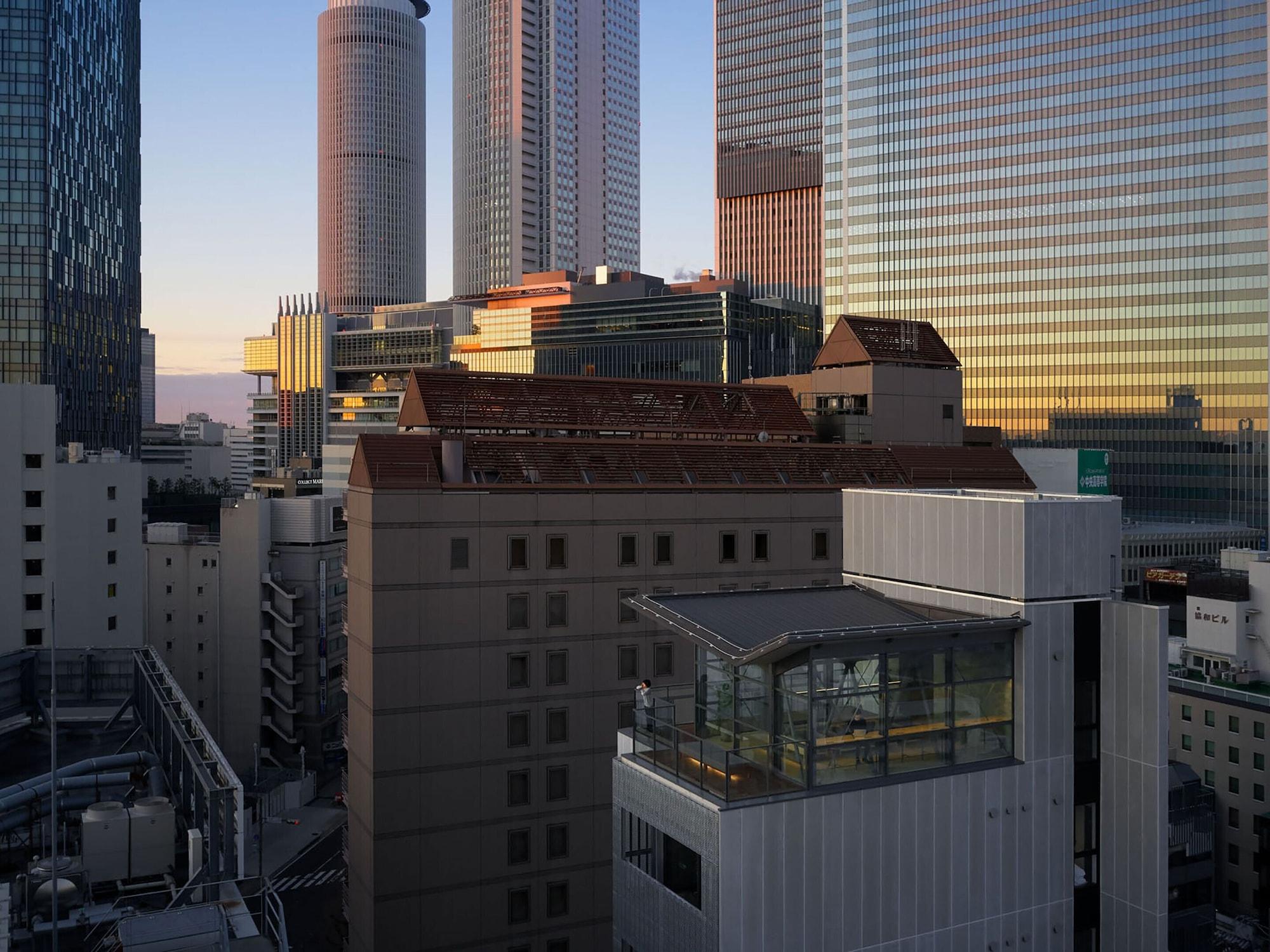 Vista Exterior 9h nine hours Nagoya station
