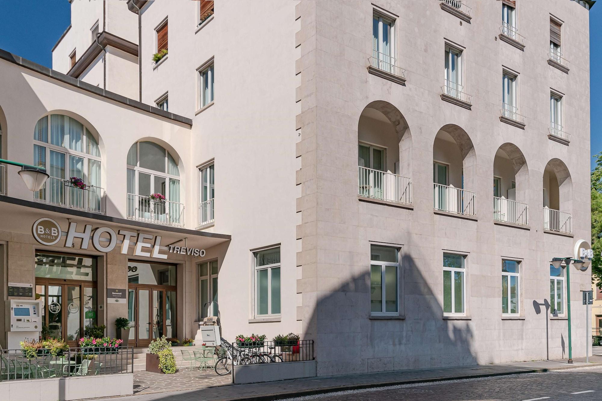 Varios B&B Hotel Treviso