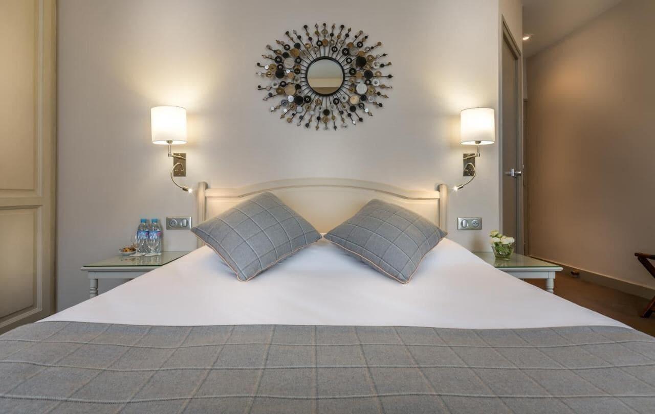 Varios Hotel la Residence du Berry