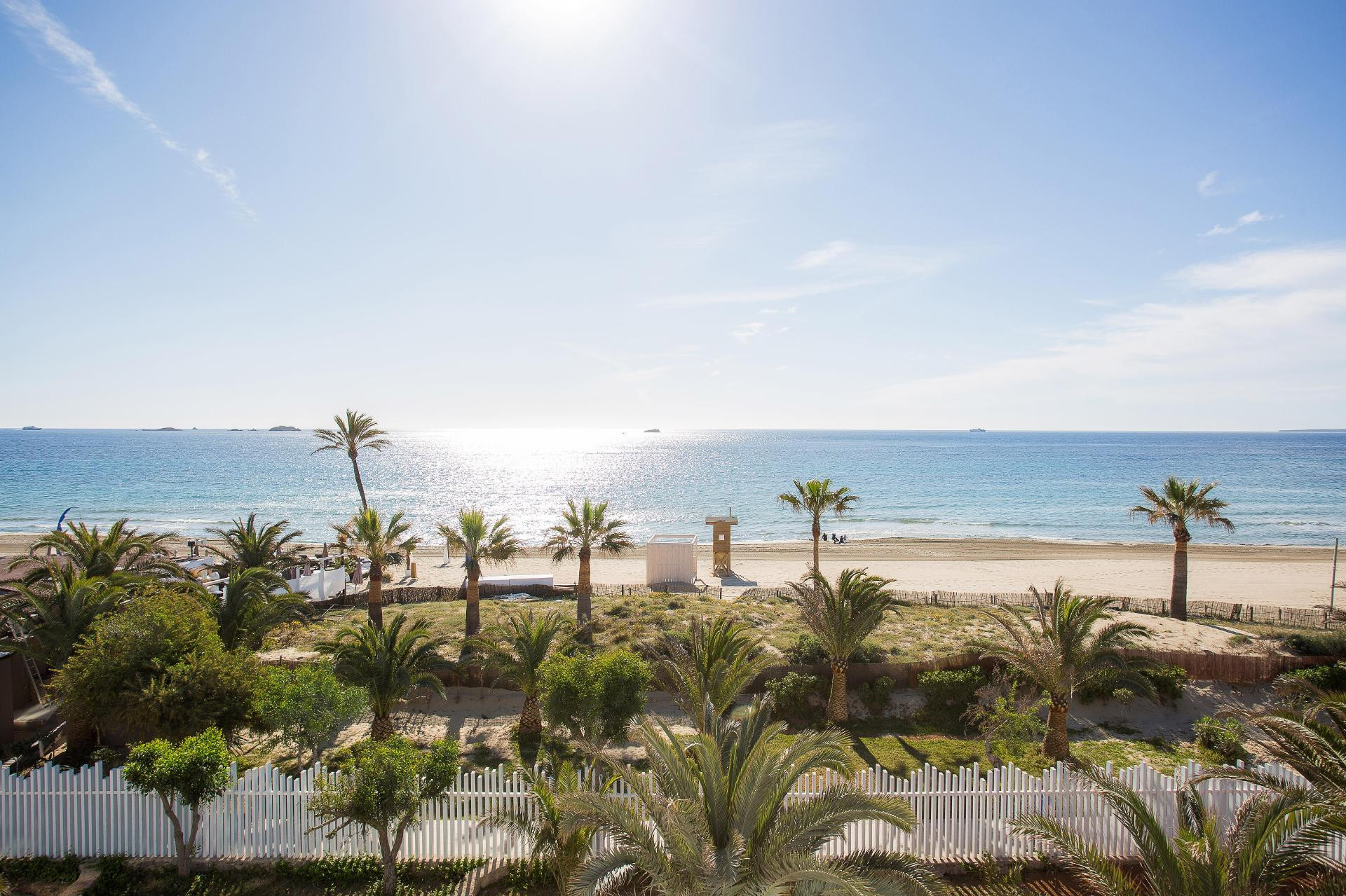 Playa Grand Palladium White Island Resort & Spa - All Inclusive