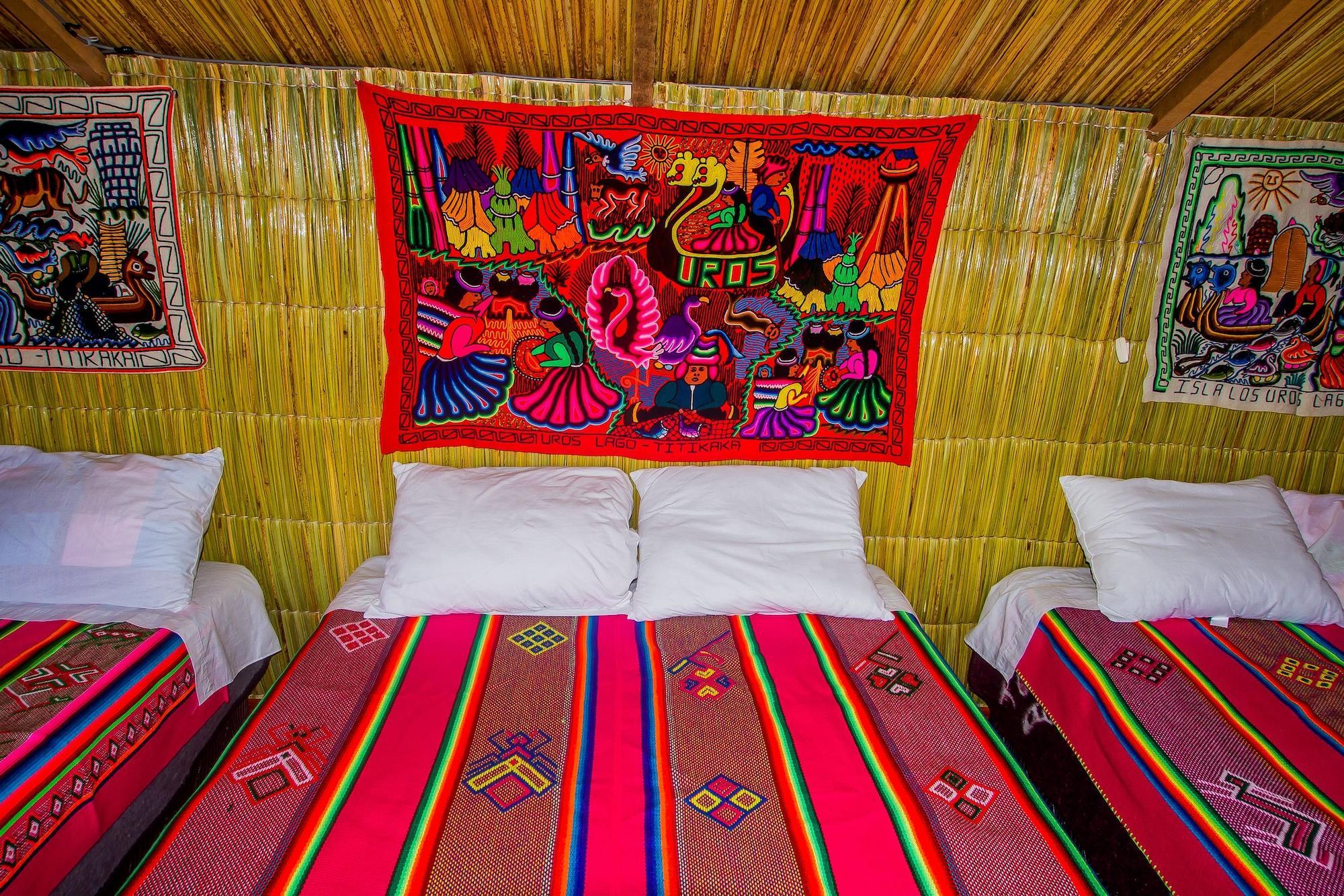 Vista Lobby Uros Qhota Uta Lodge