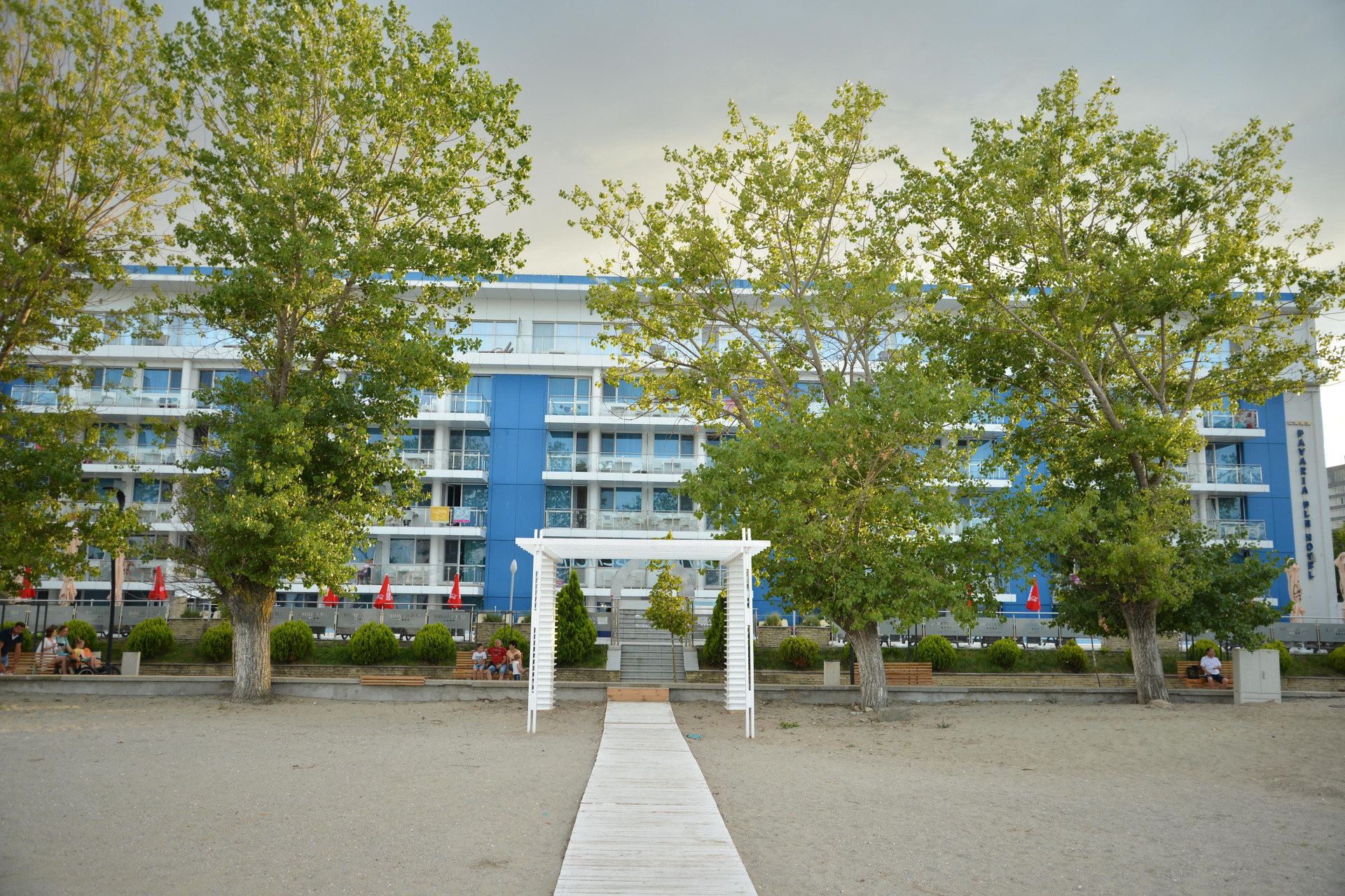 Vista Exterior Hotel Bavaria Blu