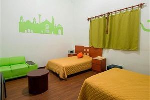 Alojamiento - Hostal Amigo - Hostel