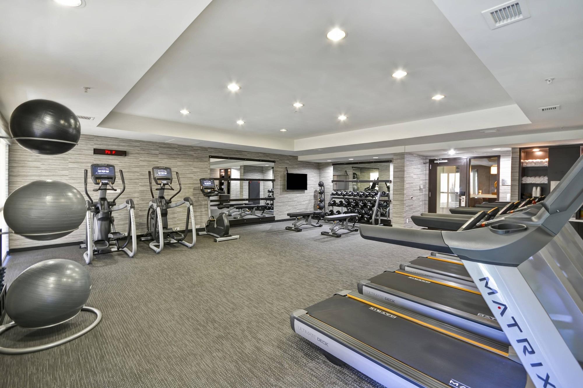 Gimnasio Courtyard by Marriott Dalton