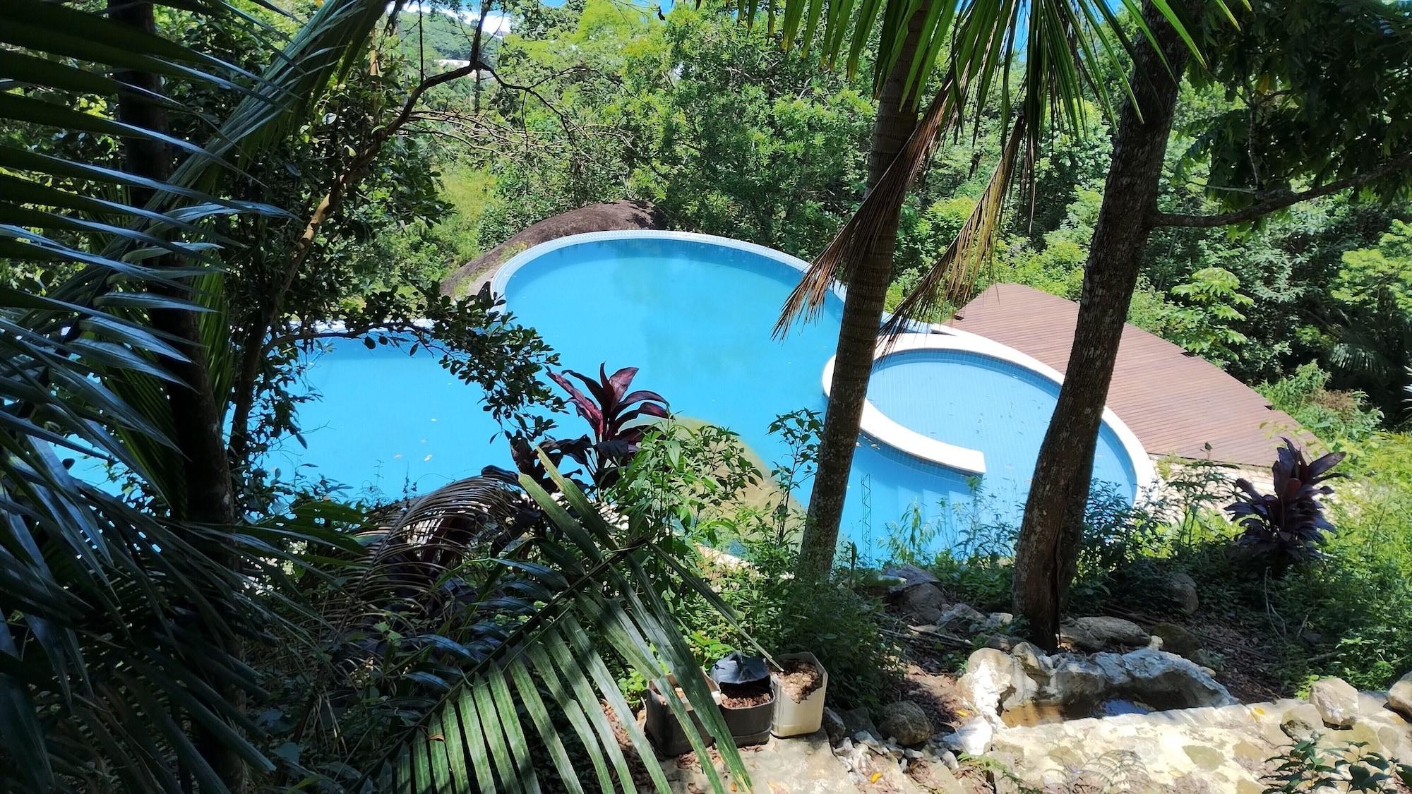 Vista Piscina Pousada Samambaia Paraty