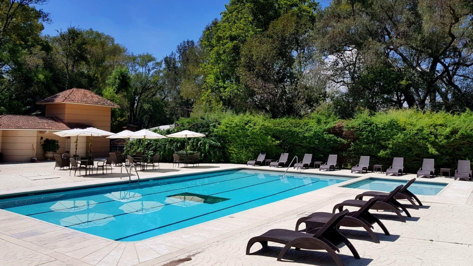 Vista Piscina Hotel Real Home