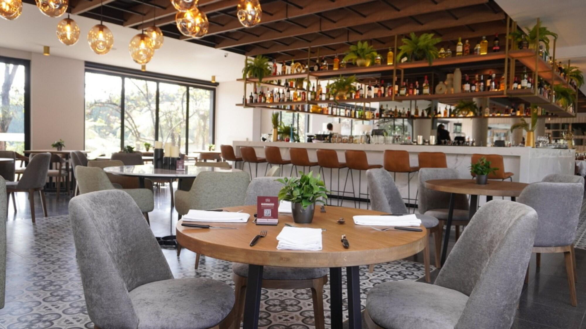 Restaurant Estelar Recinto del Pensamiento Hotel