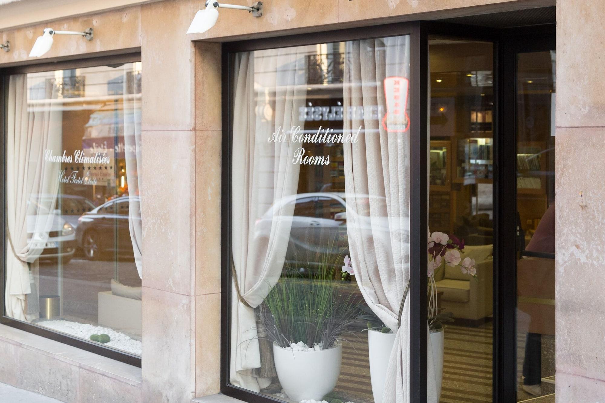 Vista Exterior Hotel Fertel Etoile