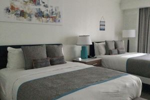 Alquiler Vacacional - LOW PRICE but HIGH ENJOYMENT! Wake up to oceanfront views from your 2 Queen beds