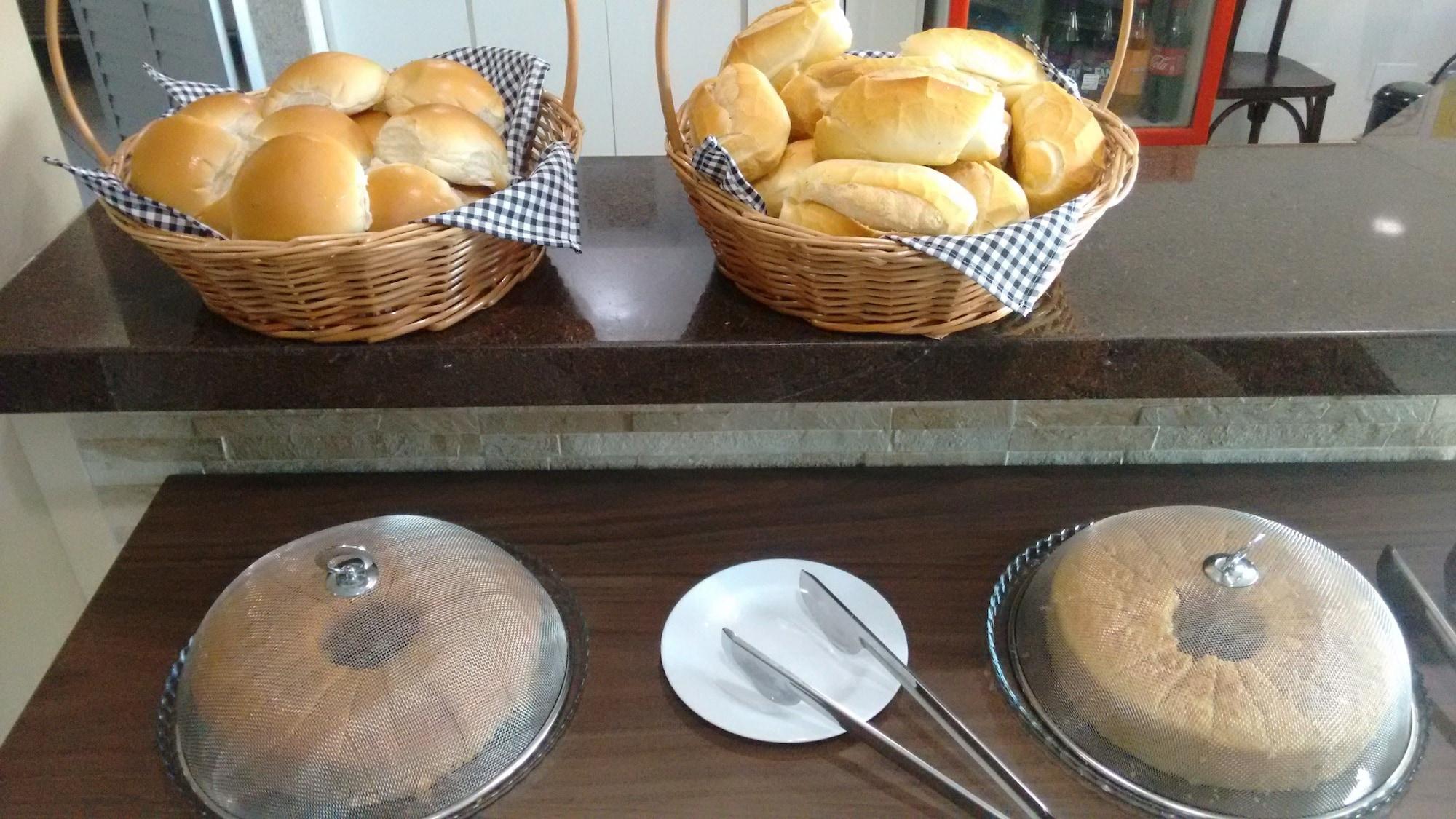 Restaurant Lord Hotel Camburi