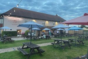 Alojamiento - The Red Lion