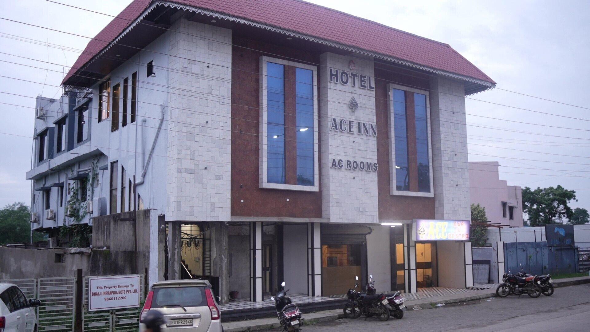 Vista Exterior Ace Inn Hotel
