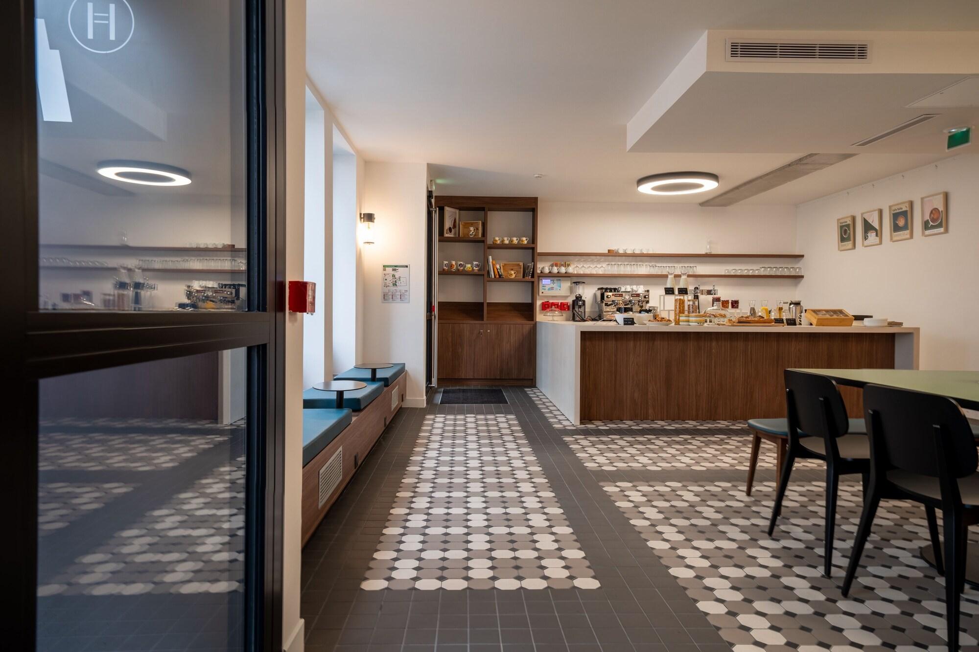 Restaurant Beau M Paris - Hostel