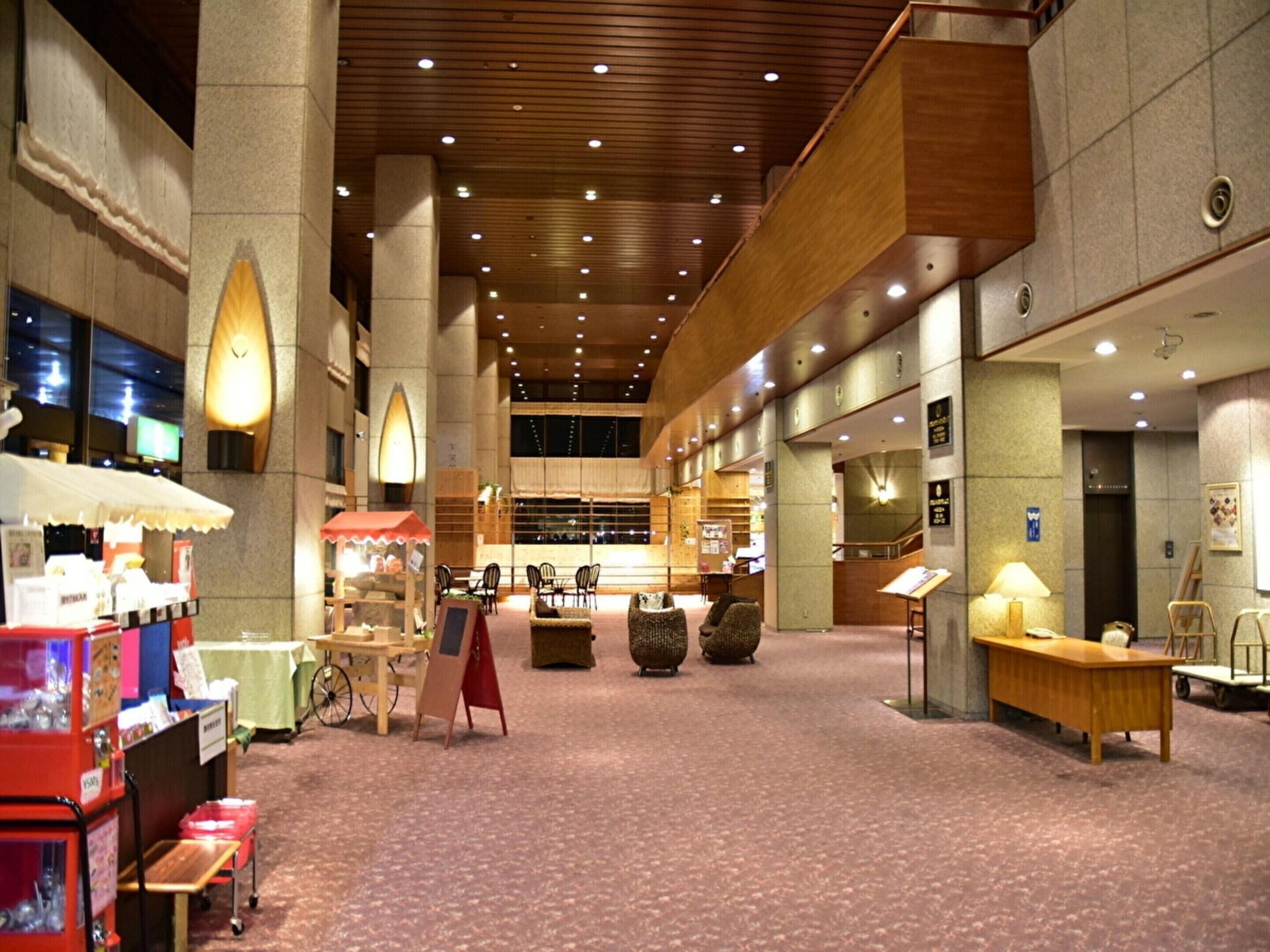 Vista Lobby Kanazawa Kokusai Hotel