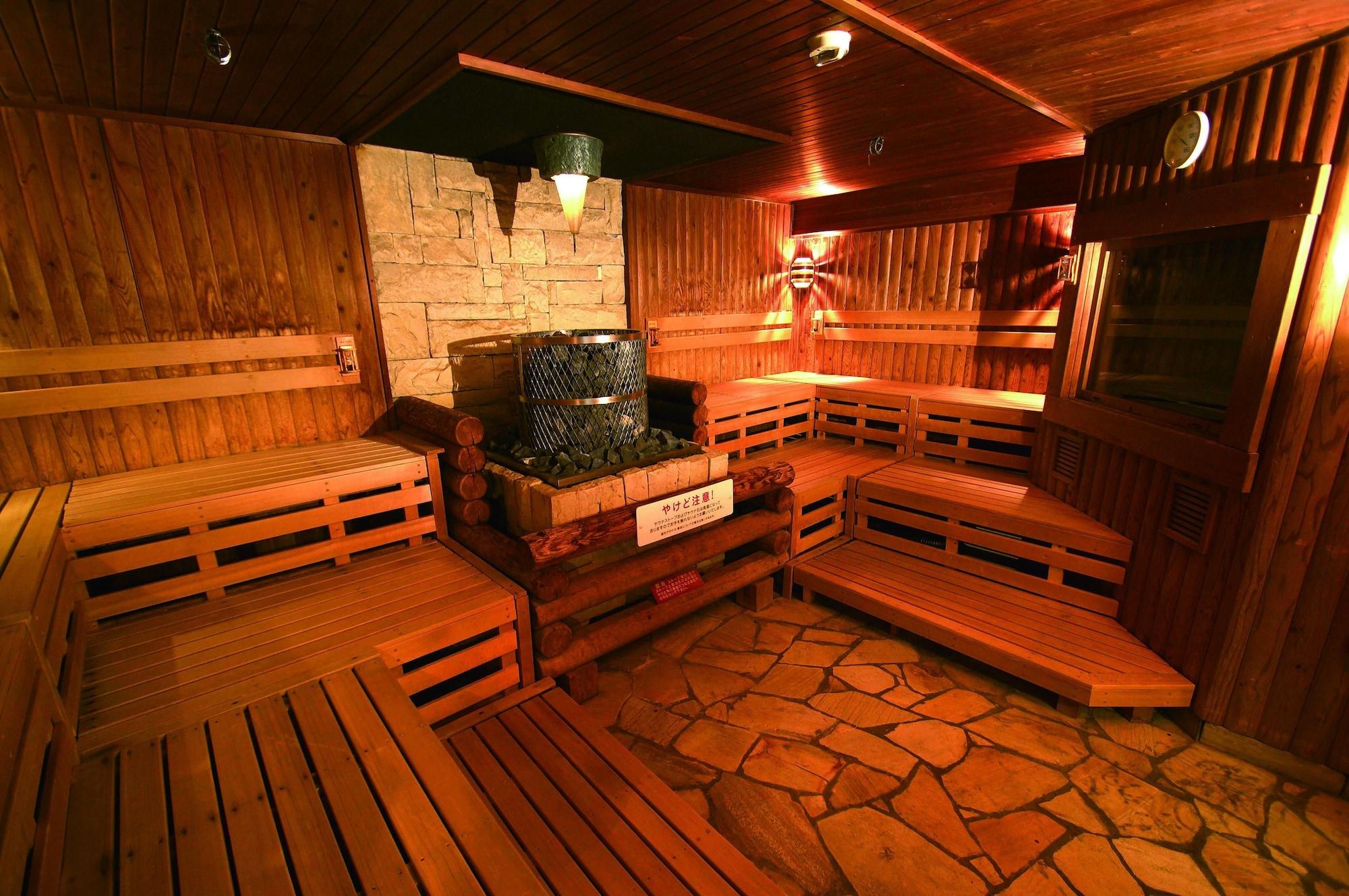 Spa Nikoh Capsule Hotel Refre - Hostel - Caters to Men