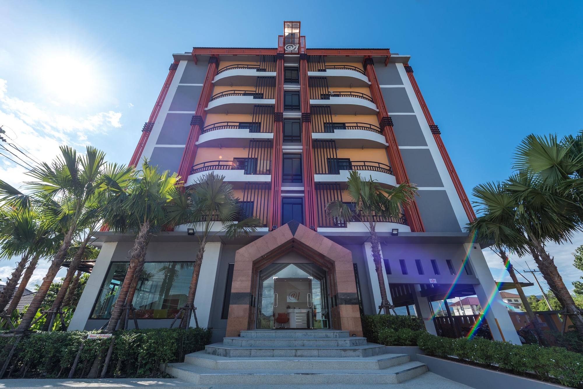 Varios At One Hotel Chiangrai