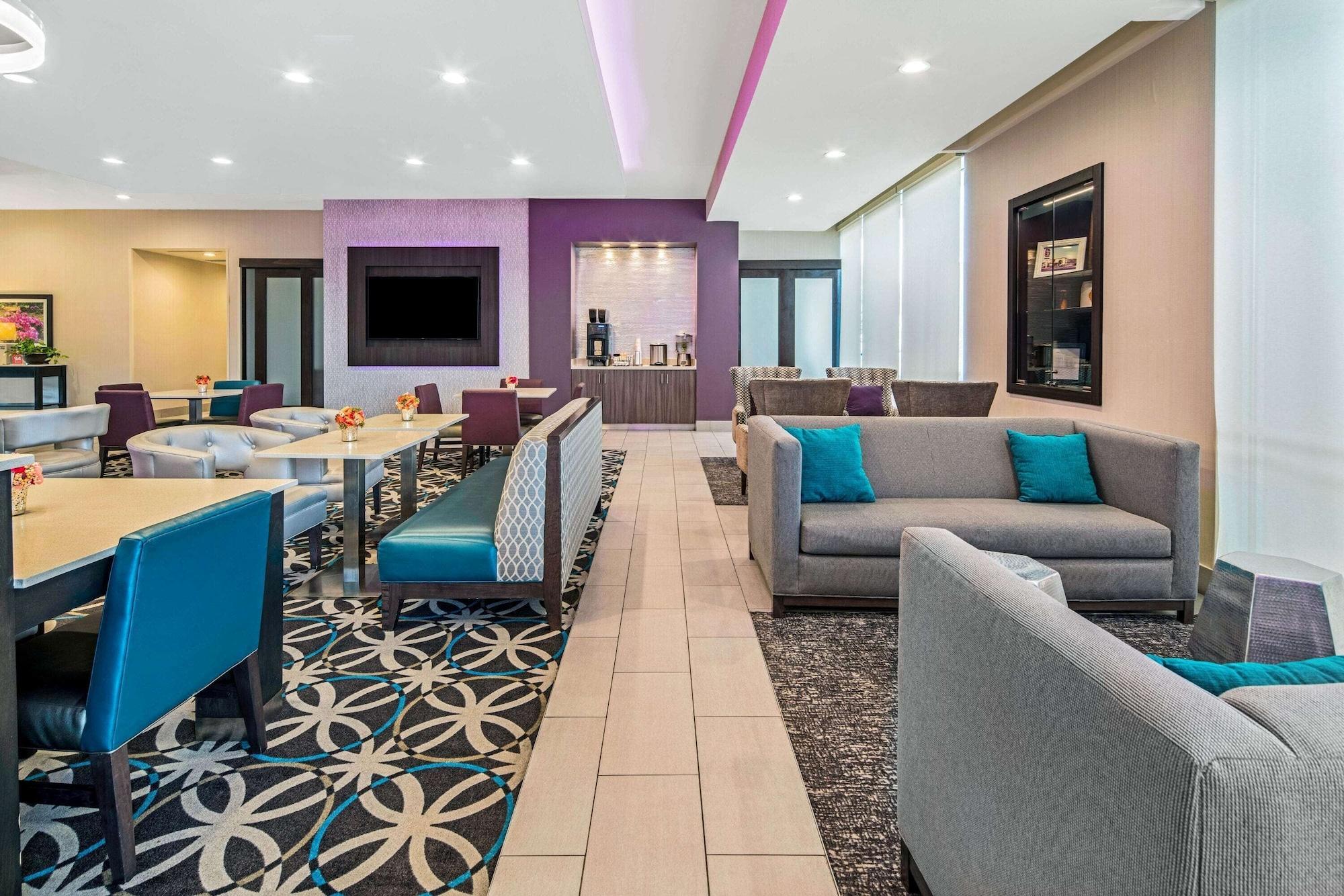 Restaurant La Quinta Inn & Suites by Wyndham McAllen La Plaza Mall