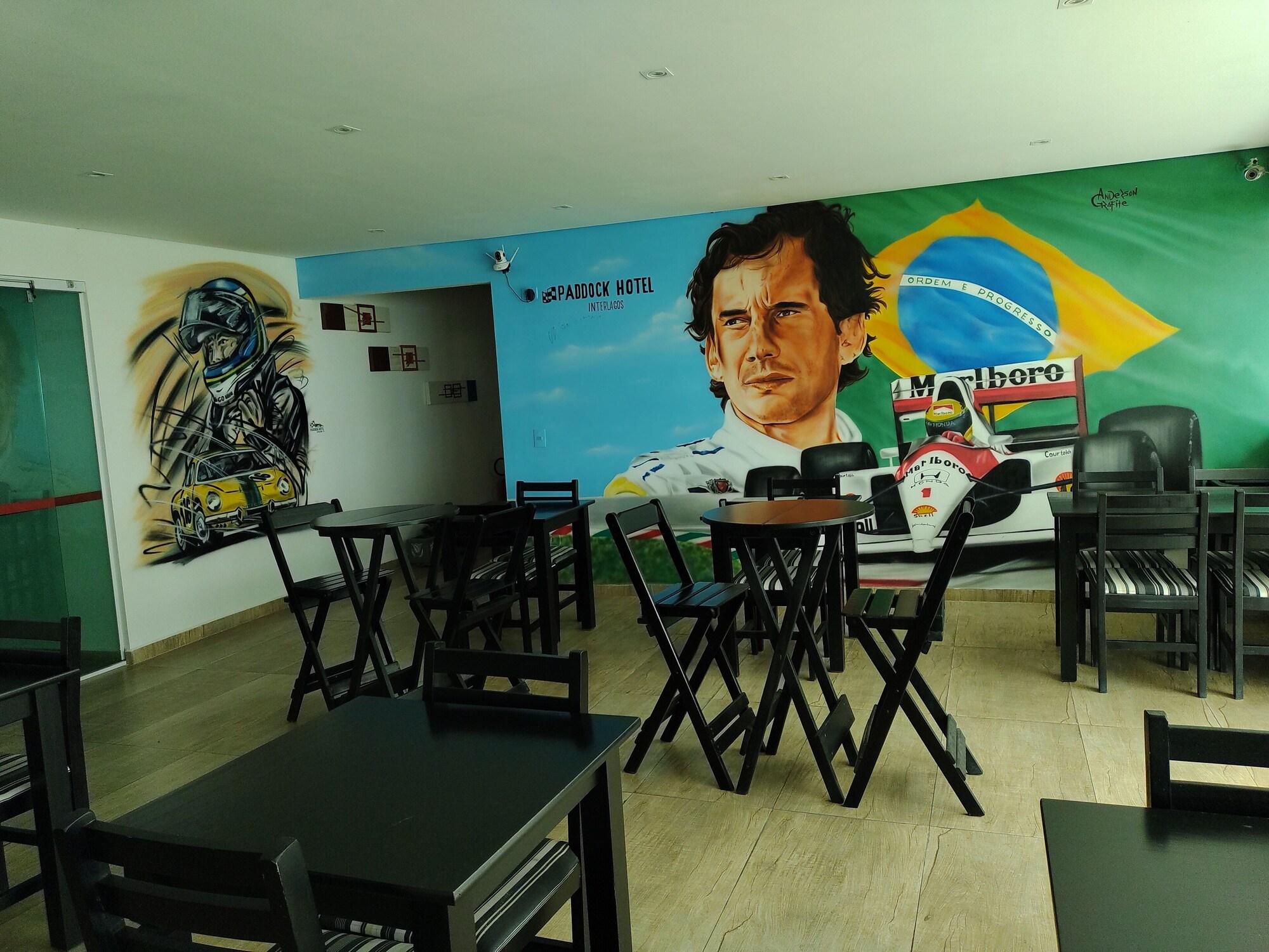 Comodidades del Alojamiento Hotel Paddock