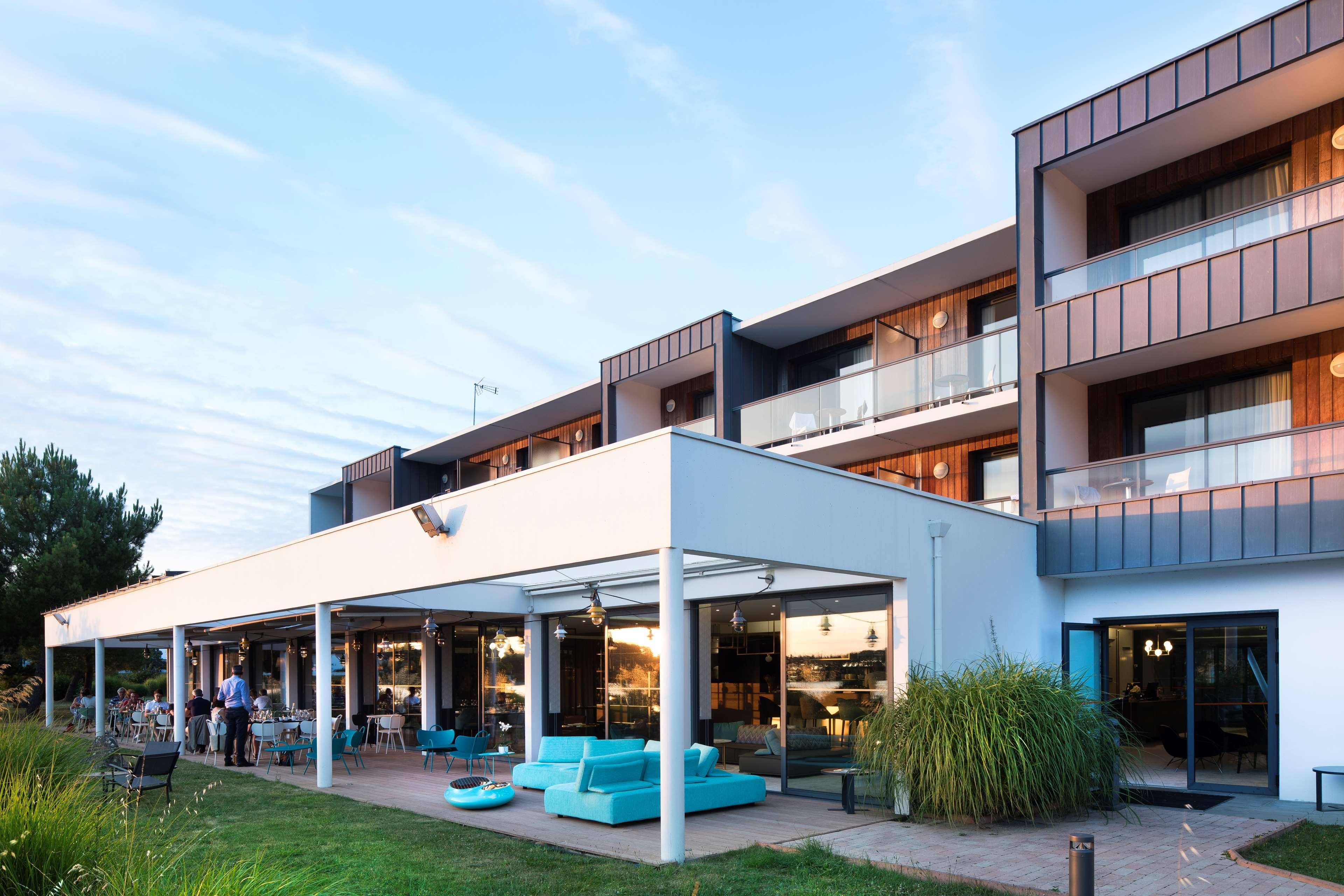 Vista Exterior Best Western Plus Hotel Les Rives Du Ter