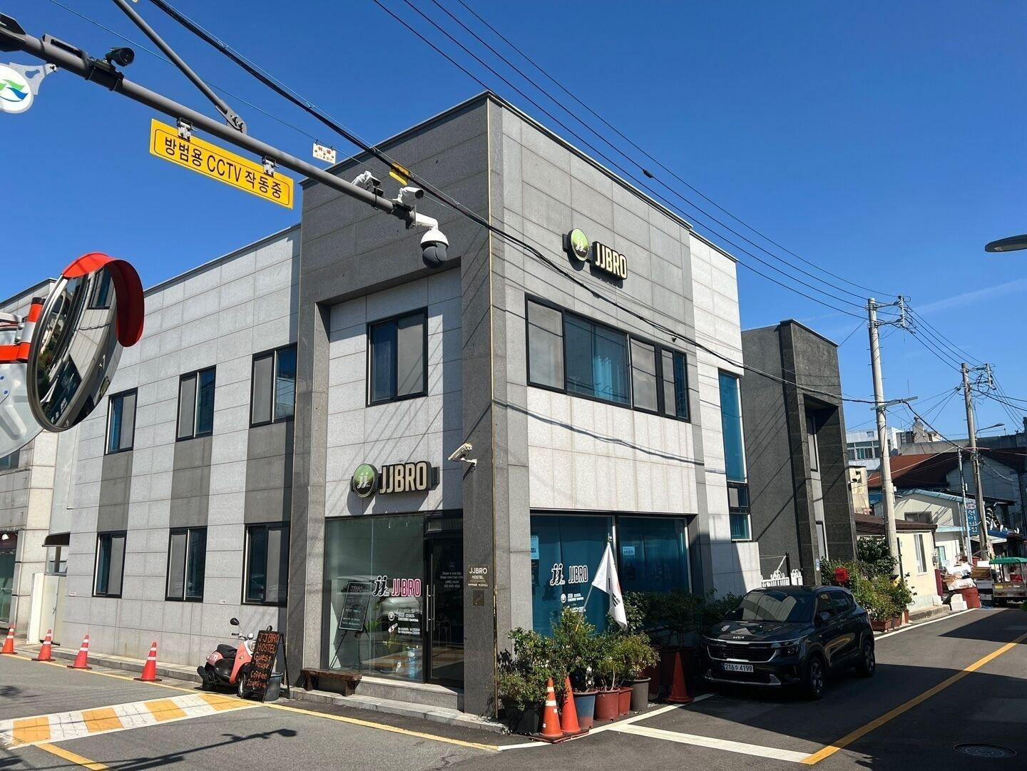 Vista Exterior JJBRO HOSTELL