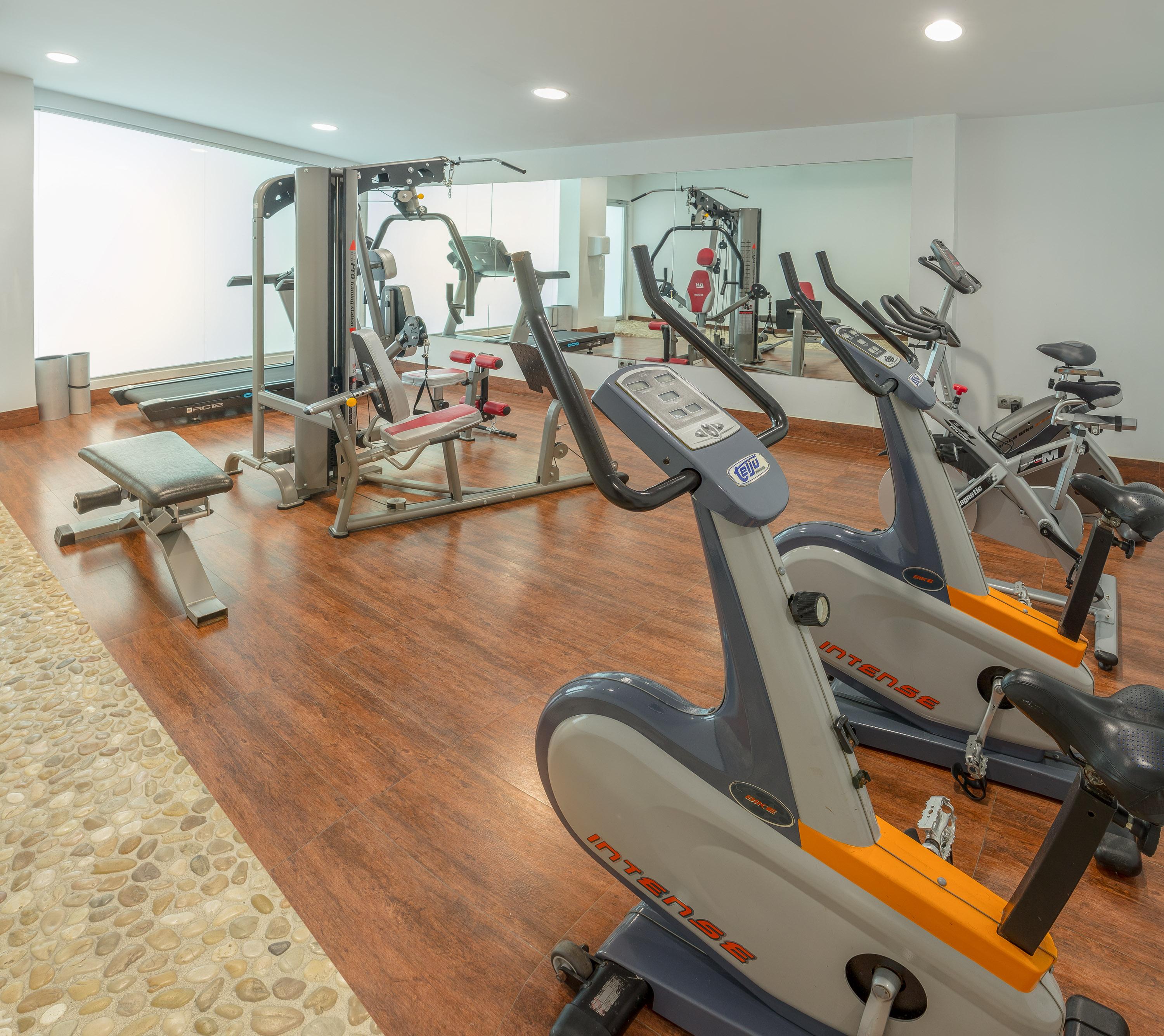 Gimnasio Hotel RH Bayren Parc