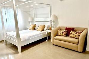 Alquiler Vacacional - Private Beachfront Property with access to private pool, hot tub and beach!