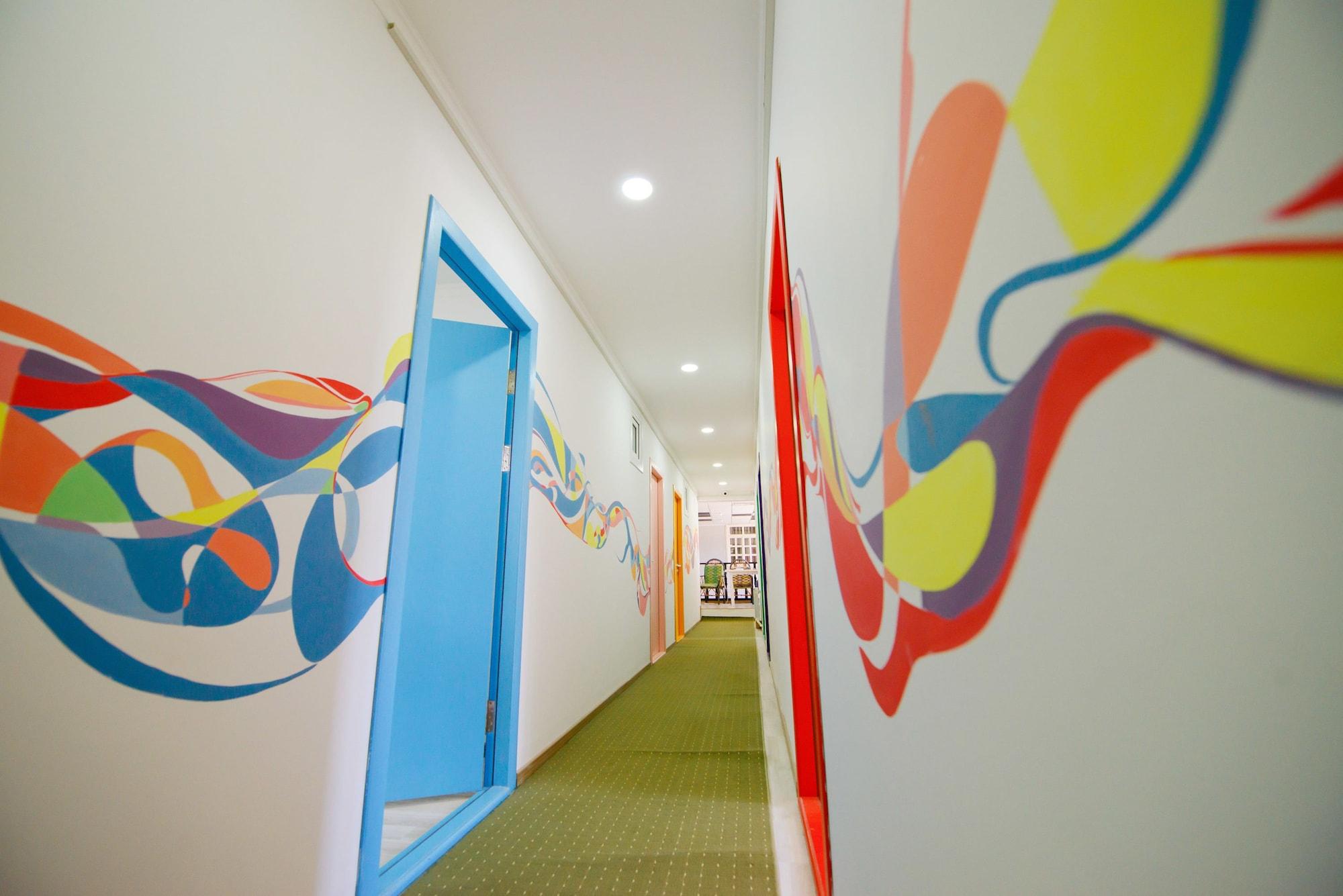 Varios Topchan - Hostel