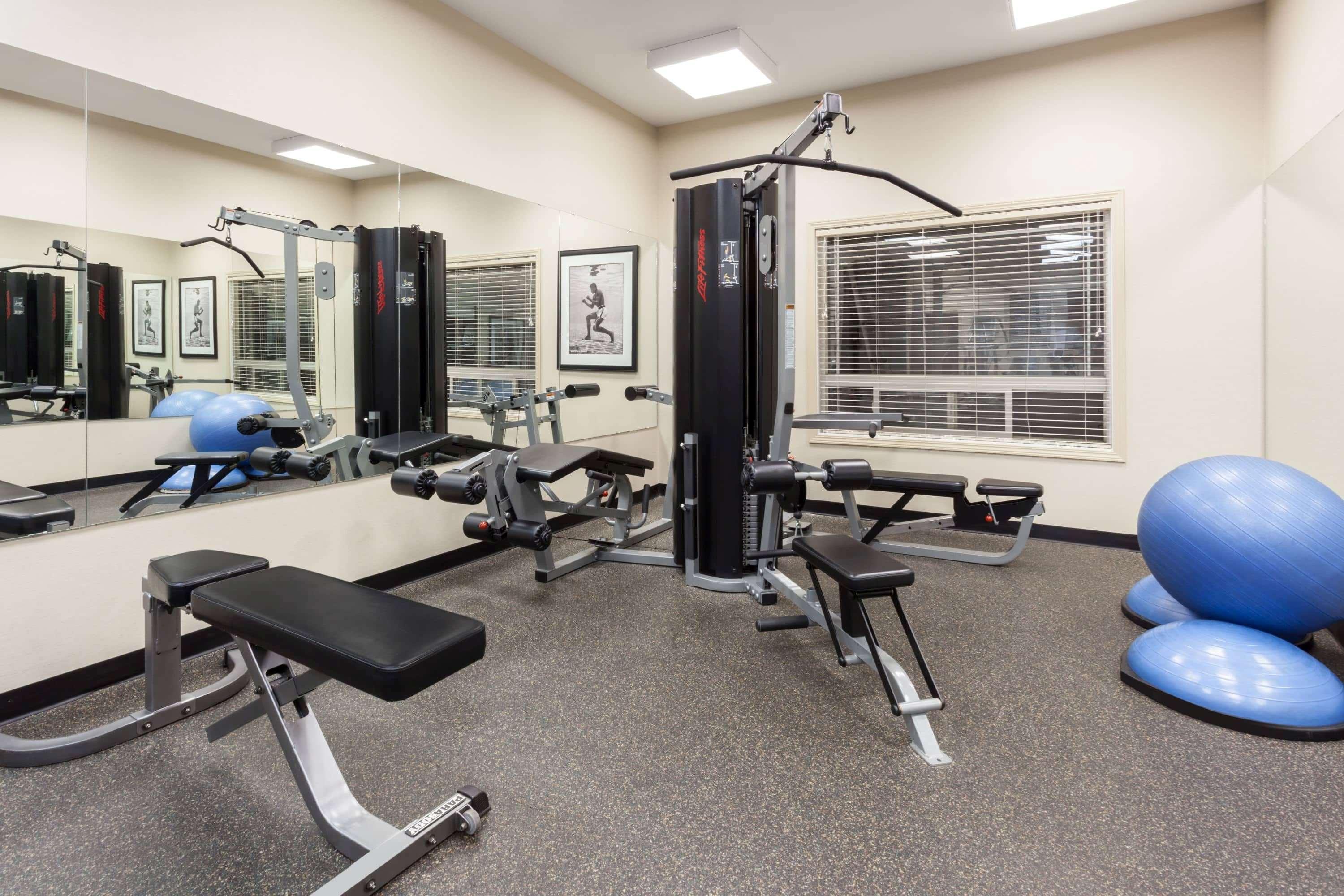 Gimnasio Ramada by Wyndham Weyburn