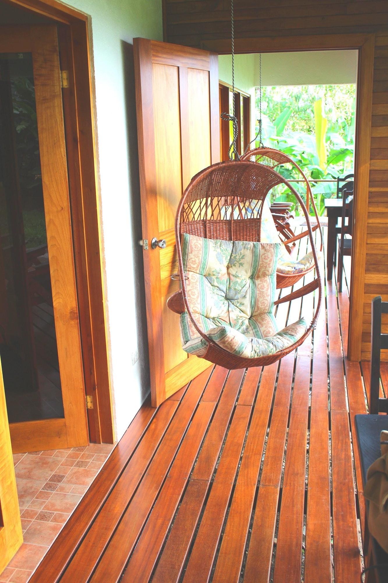 Equipamiento de Habitación Ceiba Tree Lodge