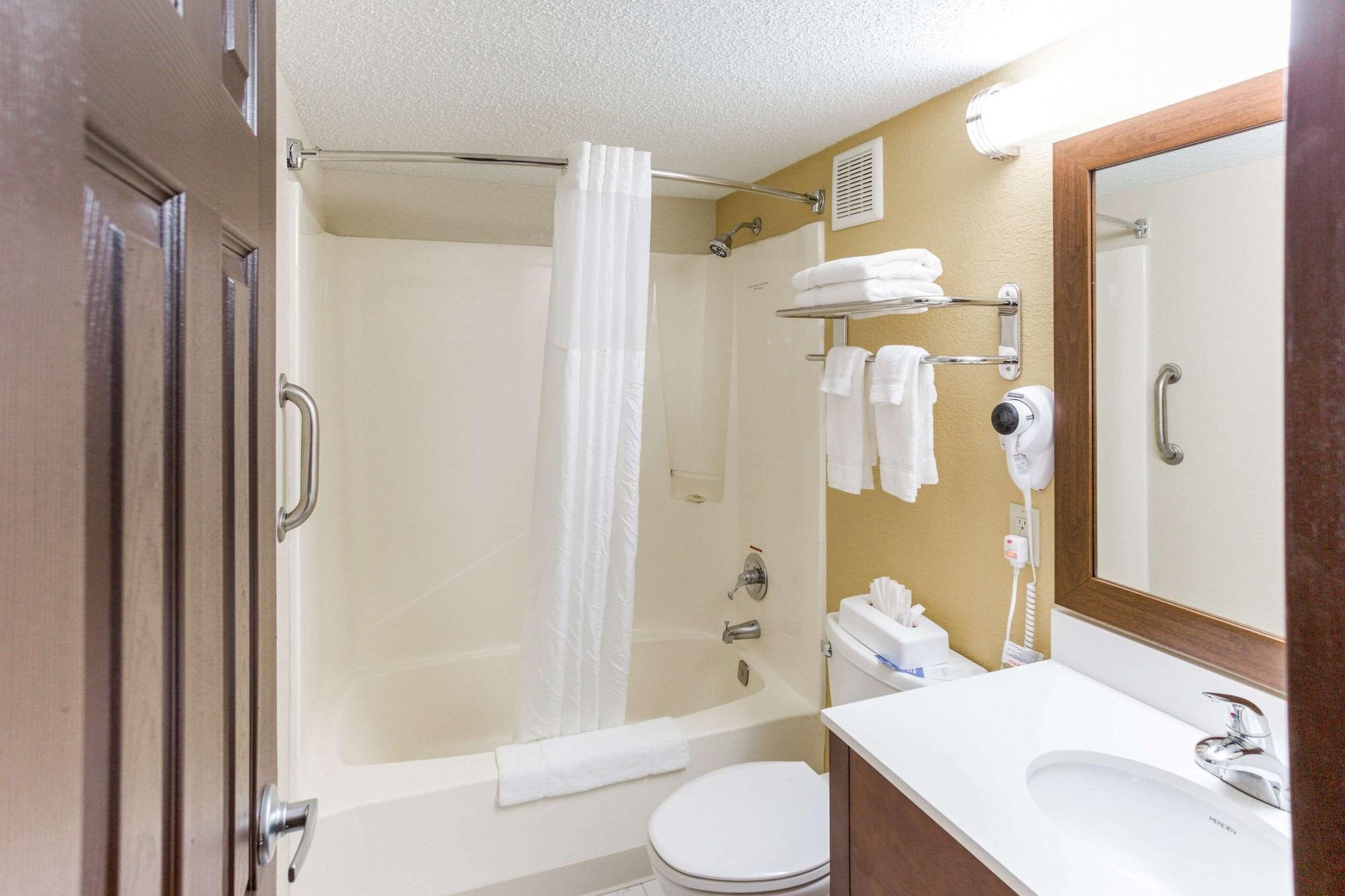 Equipamiento de Habitación Quality Inn & Suites Plattsburgh