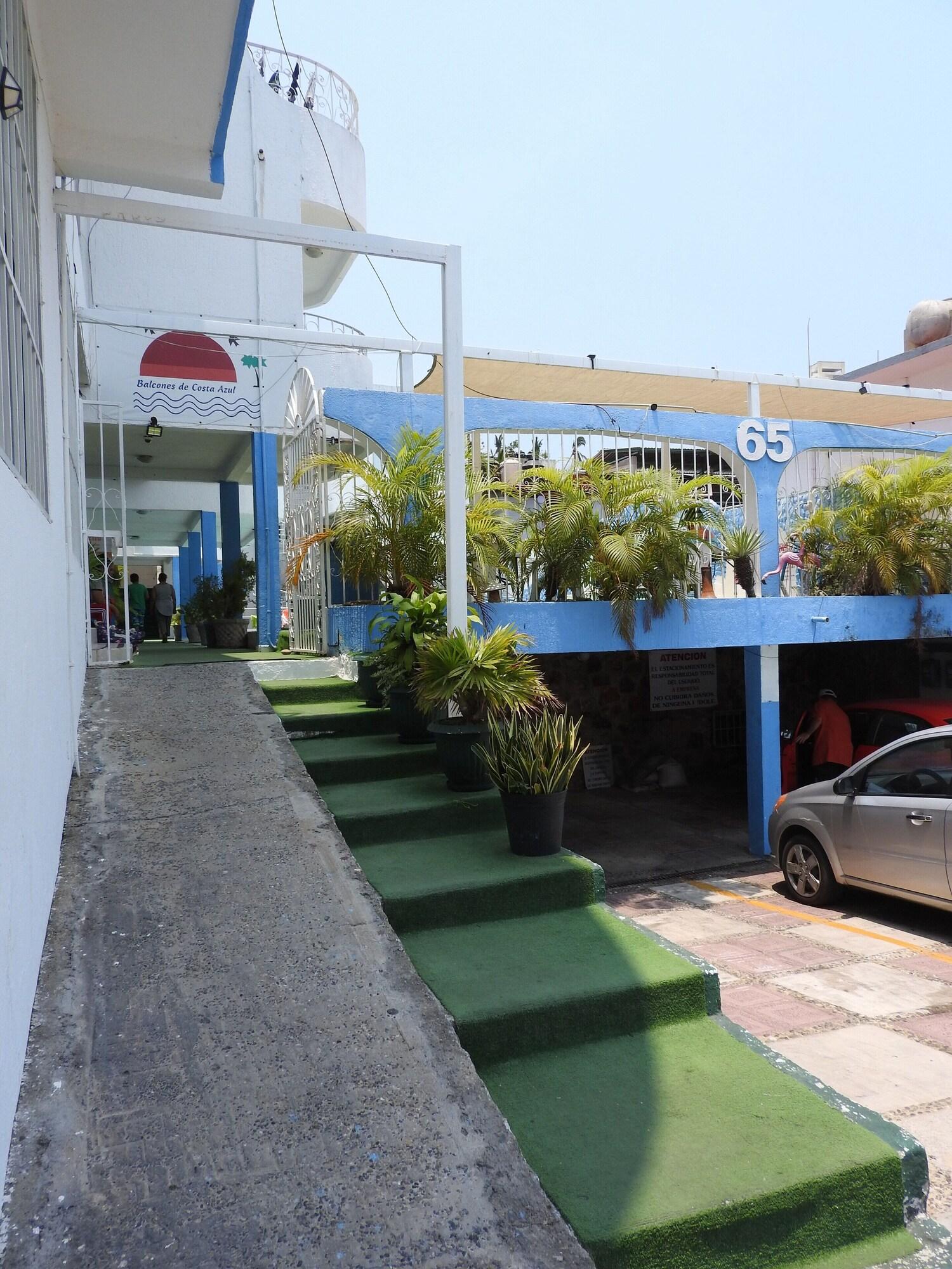 Vista Exterior Hotel Villas Balcones de Costa Azul