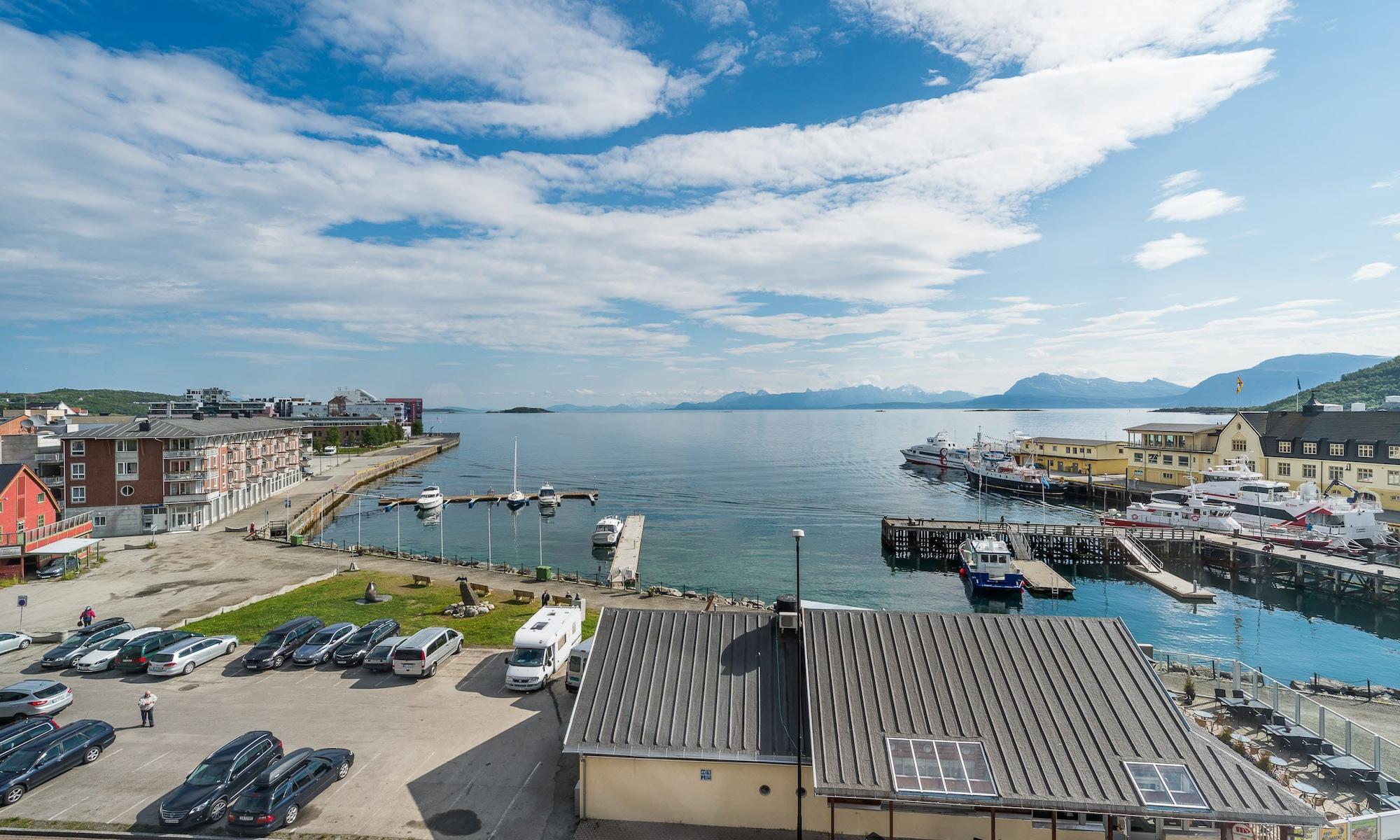 Vista Exterior Thon Hotel Harstad