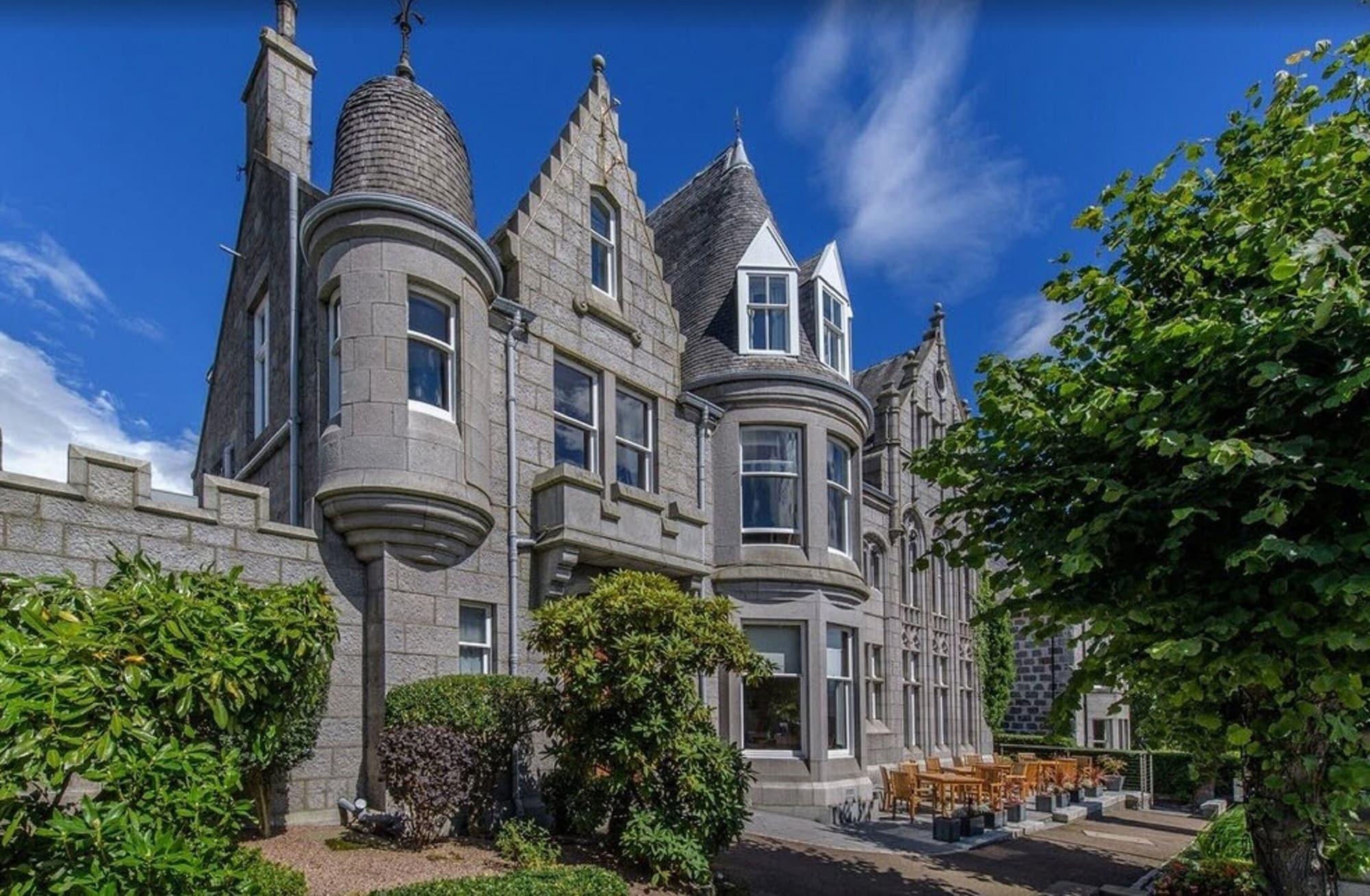 Vista Exterior Atholl Hotel