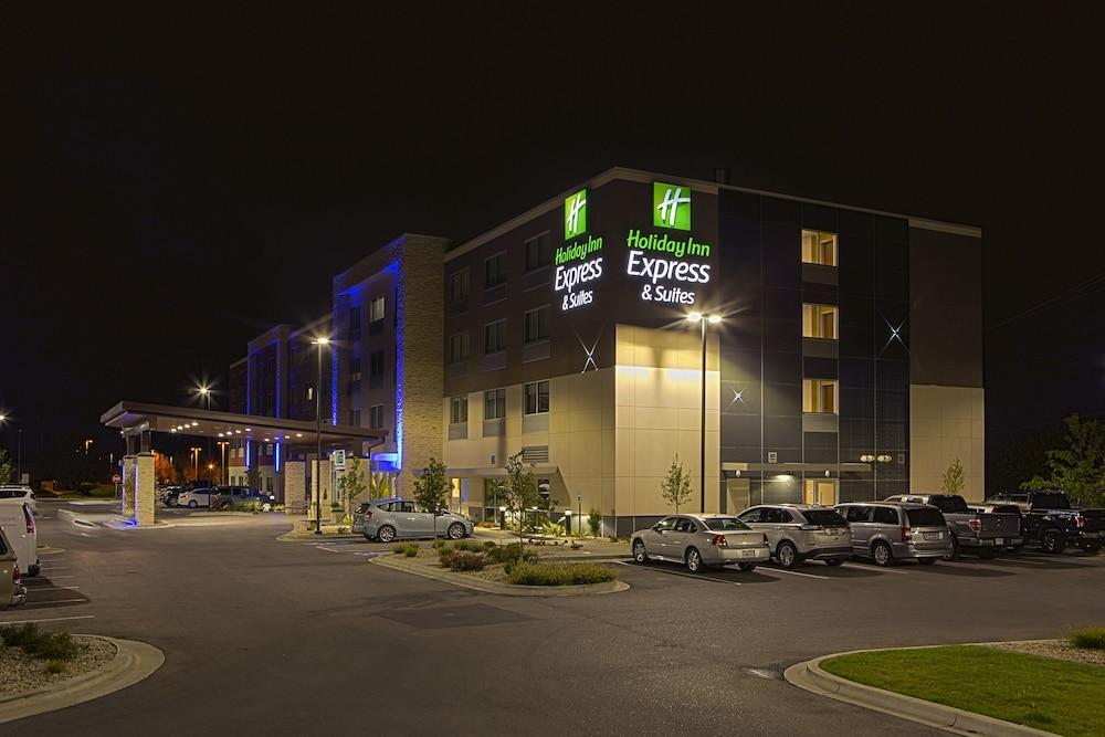 Vista Exterior Holiday Inn Express & Suites Boise Airport