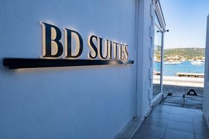 Alojamiento - BD SUITES