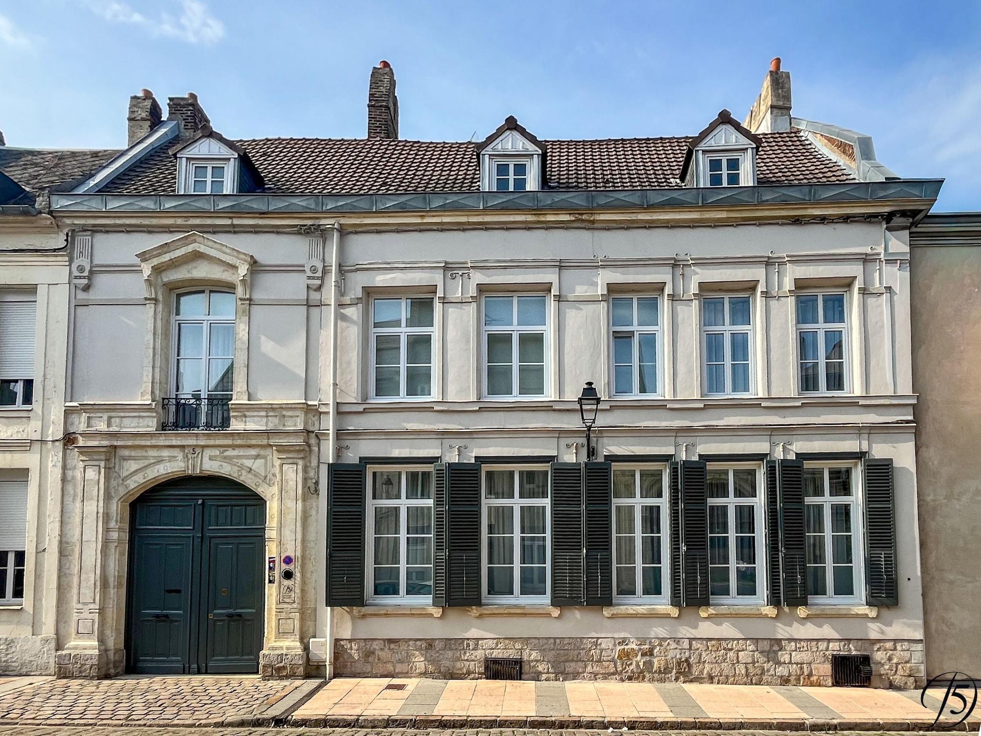 Vista Exterior La Demeure N 5