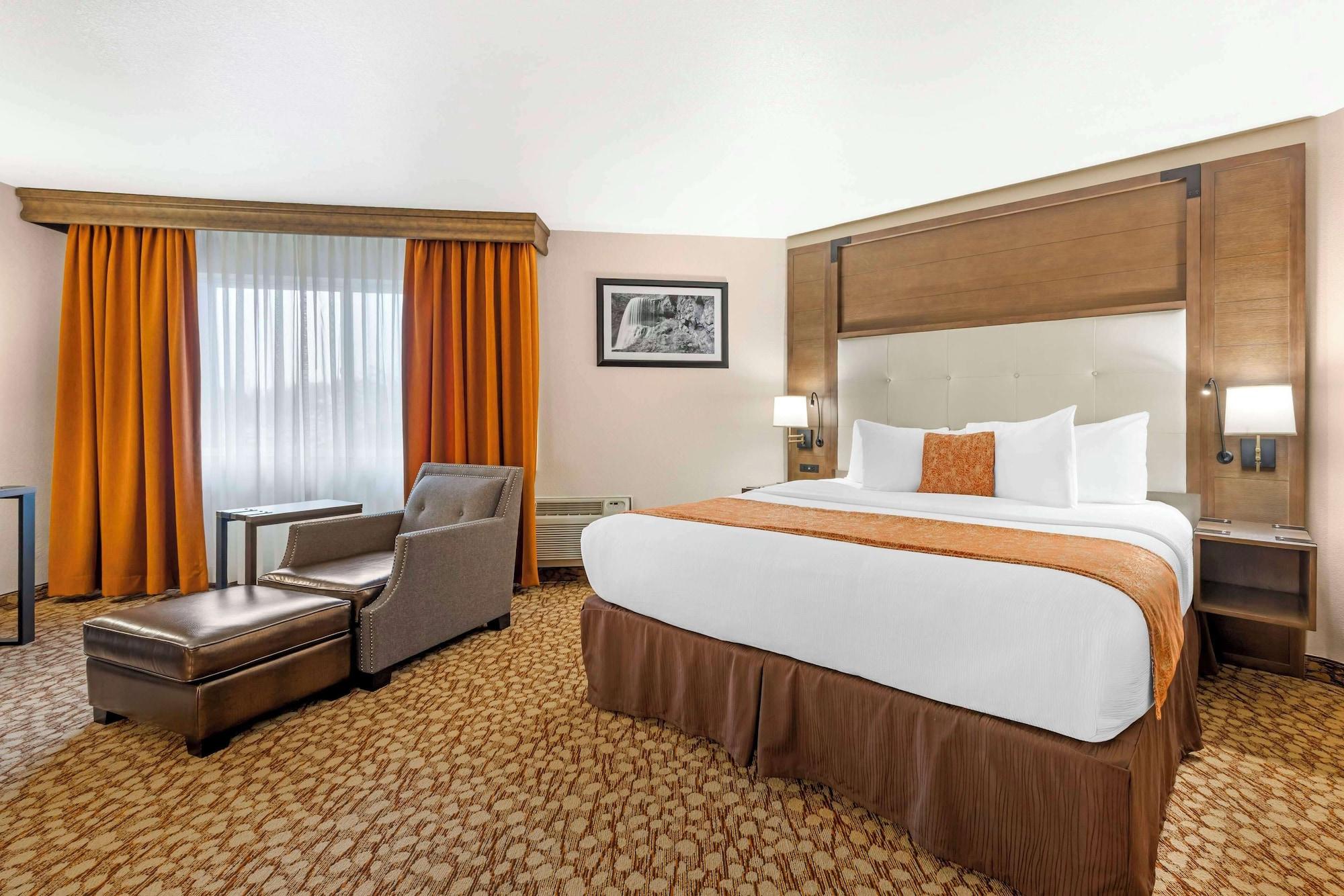 Habitación Best Western Plus Mill Creek Inn