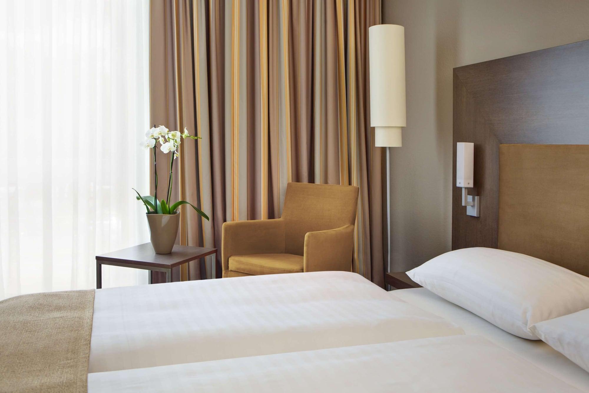 Habitación IntercityHotel Darmstadt