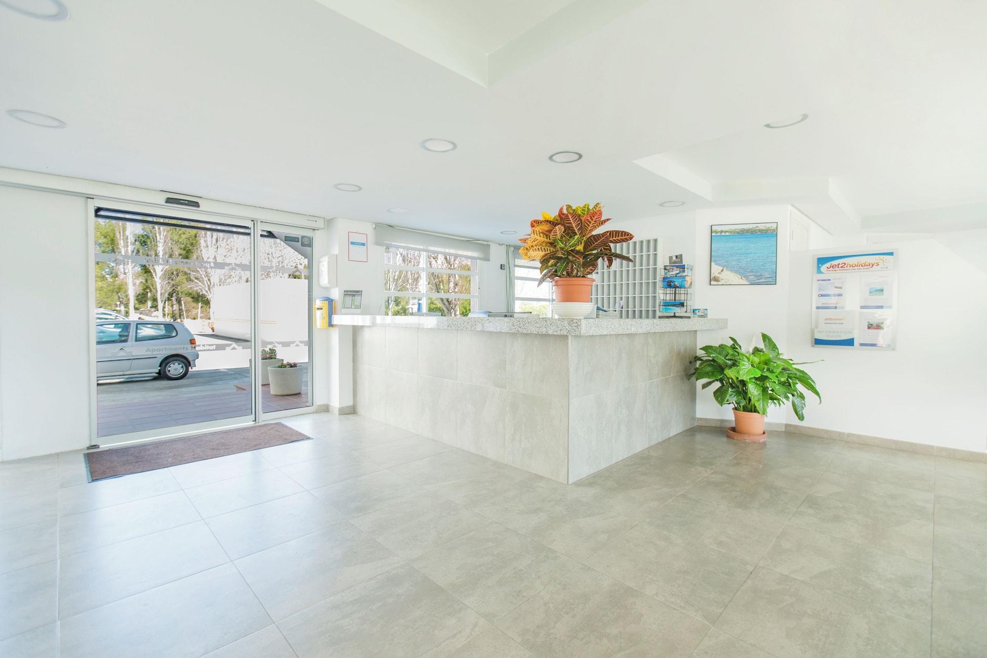 Vista Lobby Apartamentos Habitat