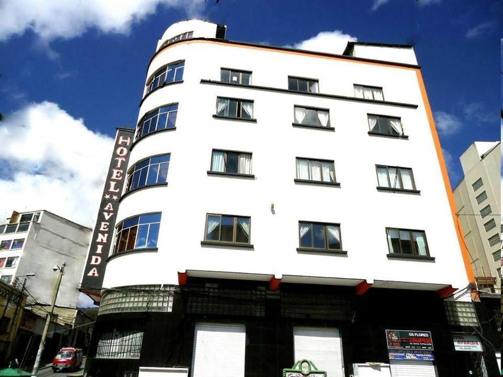 Vista Exterior Hotel Avenida